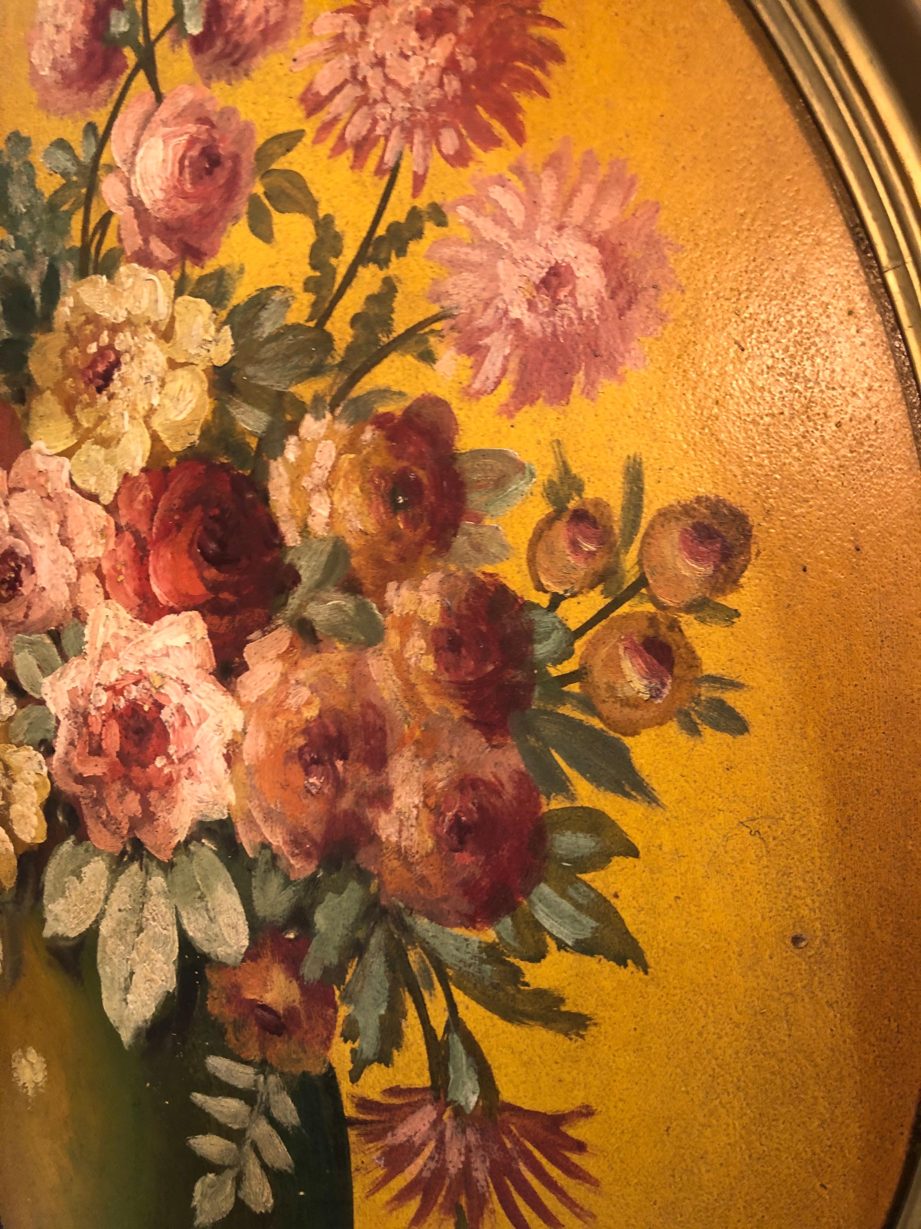 Large Floral Oval Oil on Board Still Life In Good Condition In Redding, CT