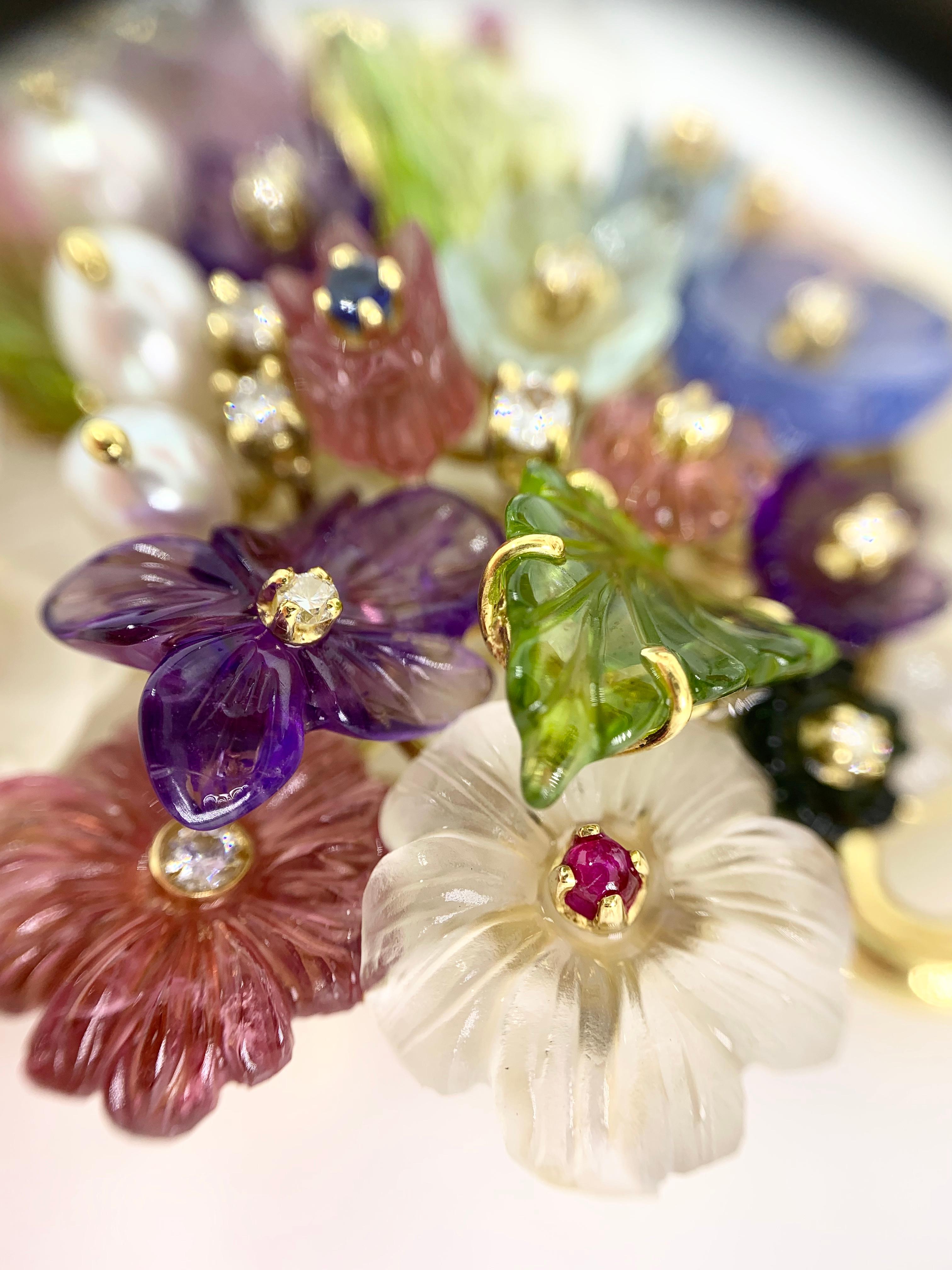 Large Floral Santagostino Gemstone and Diamond 18 Karat Pendant Necklace For Sale 3