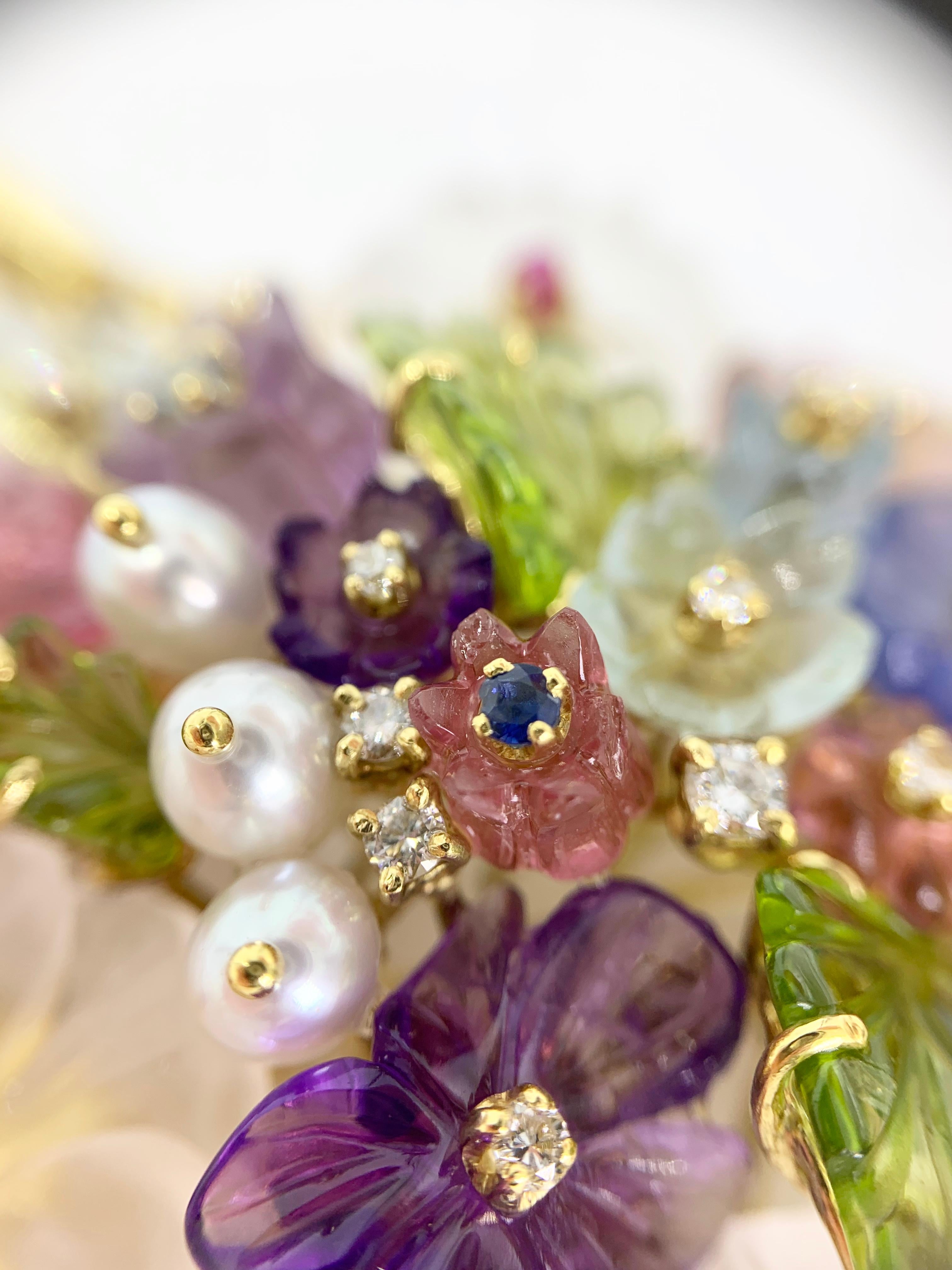 Large Floral Santagostino Gemstone and Diamond 18 Karat Pendant Necklace For Sale 4