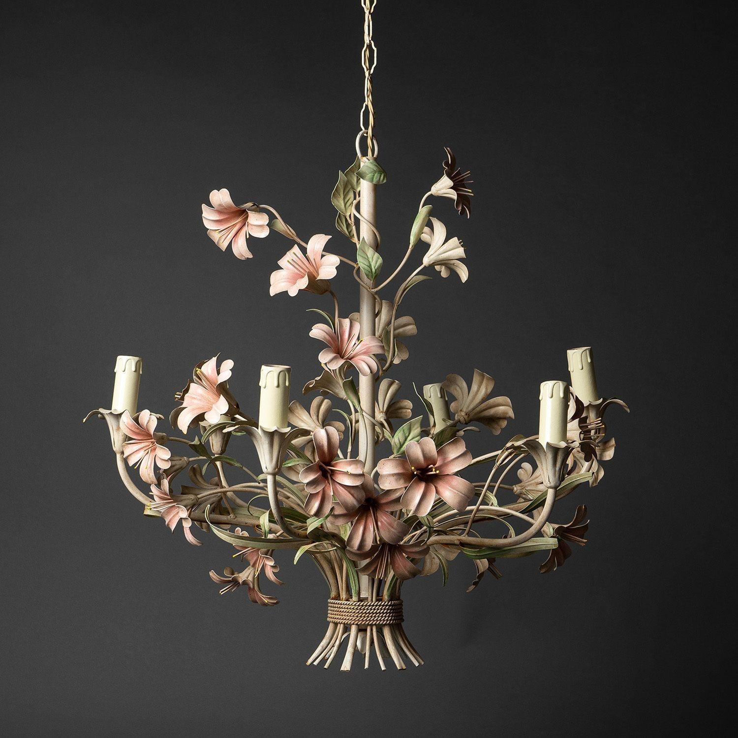 Vintage tole Peinte six branch pendant chandelier
Beautifully painted in pastel shades. An abundance of tropical hibiscus flowers in amongst organic foliage.
 
Probably dating from the 1950s period.
 
All of our lighting has been safety checked
