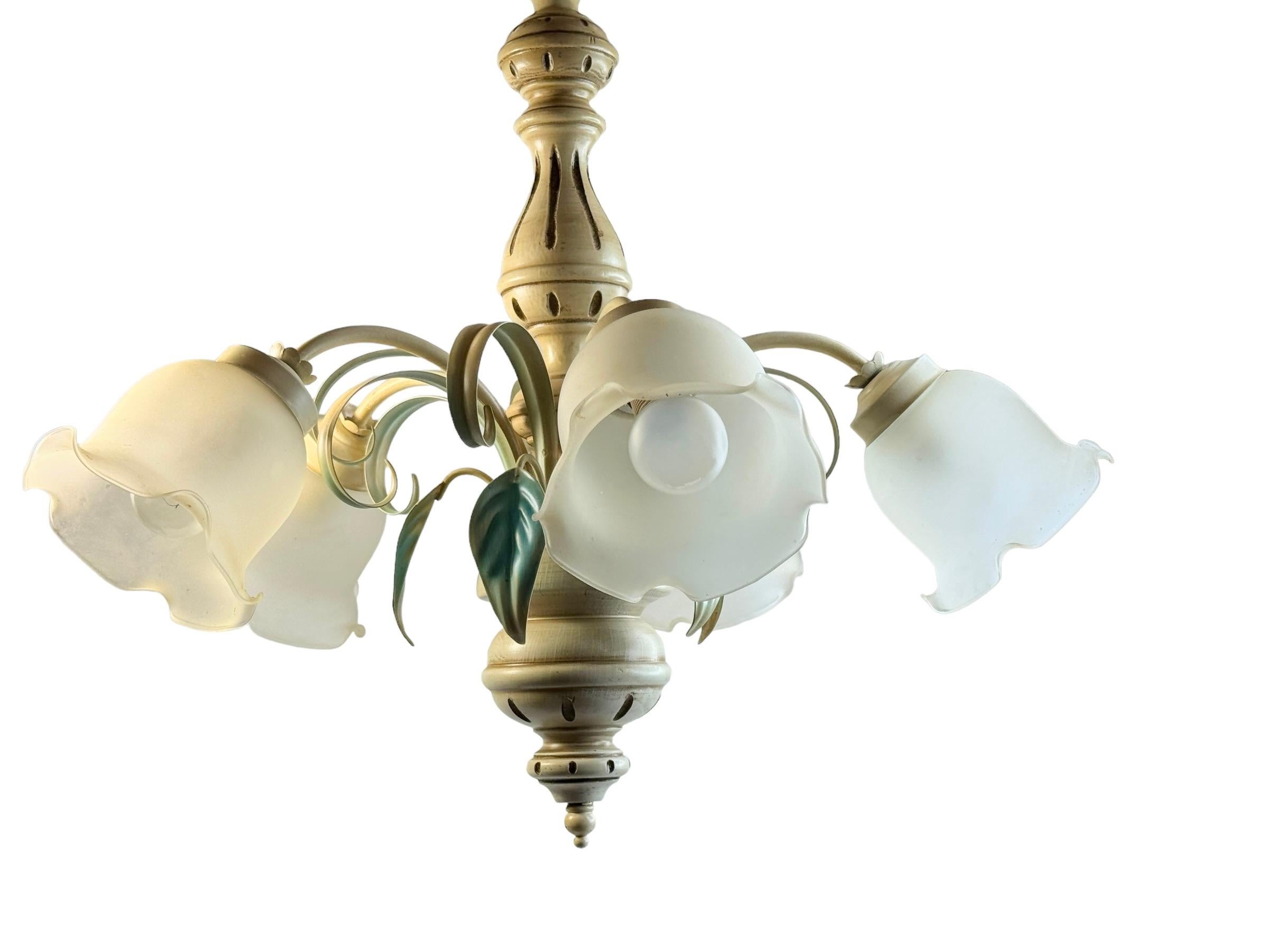 Grand lustre à 5 lumières en bois polychrome de style Florentine Baroque EGLO Leuchten Bon état - En vente à Nuernberg, DE