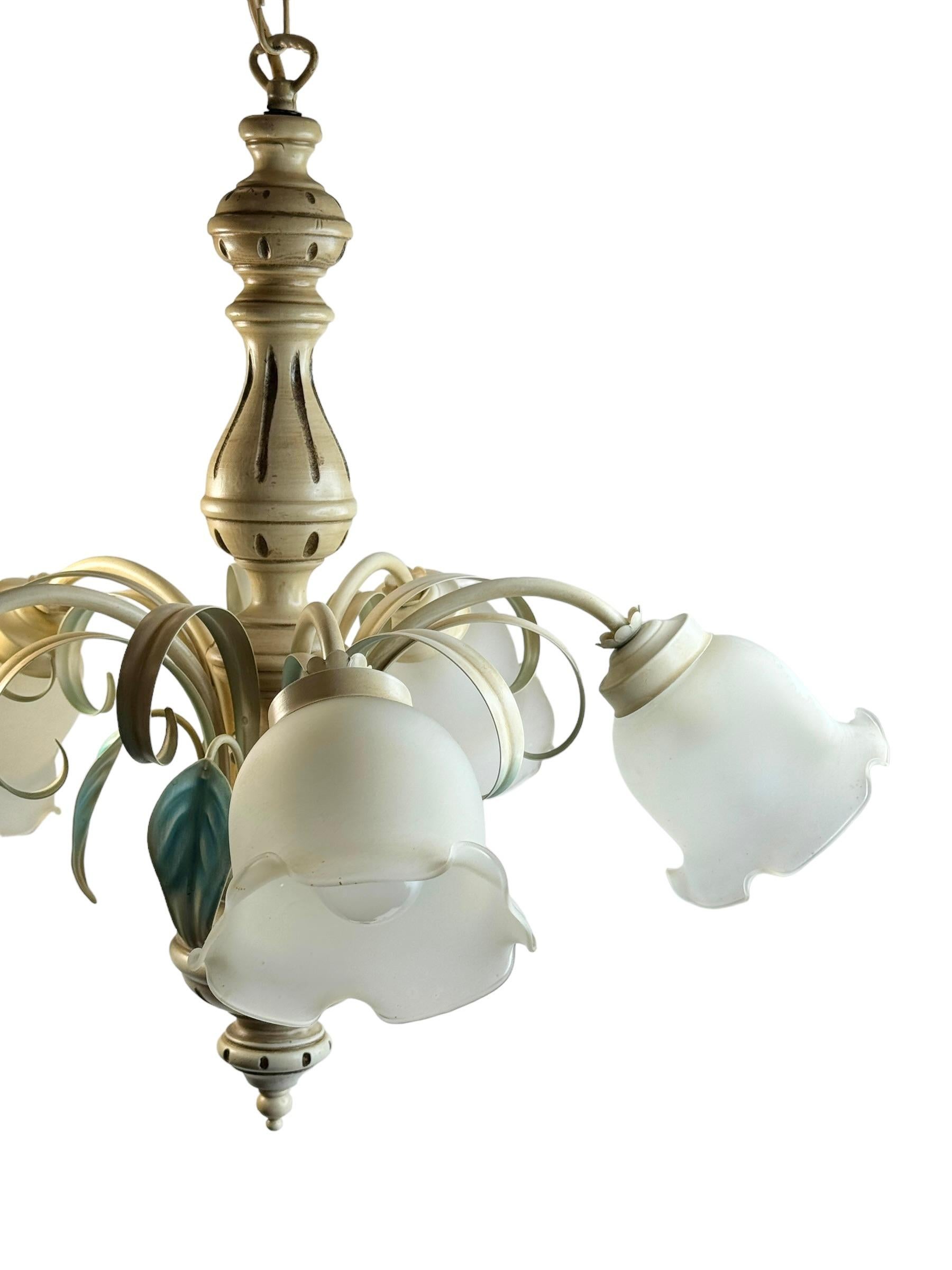 Grand lustre à 5 lumières en bois polychrome de style Florentine Baroque EGLO Leuchten en vente 1
