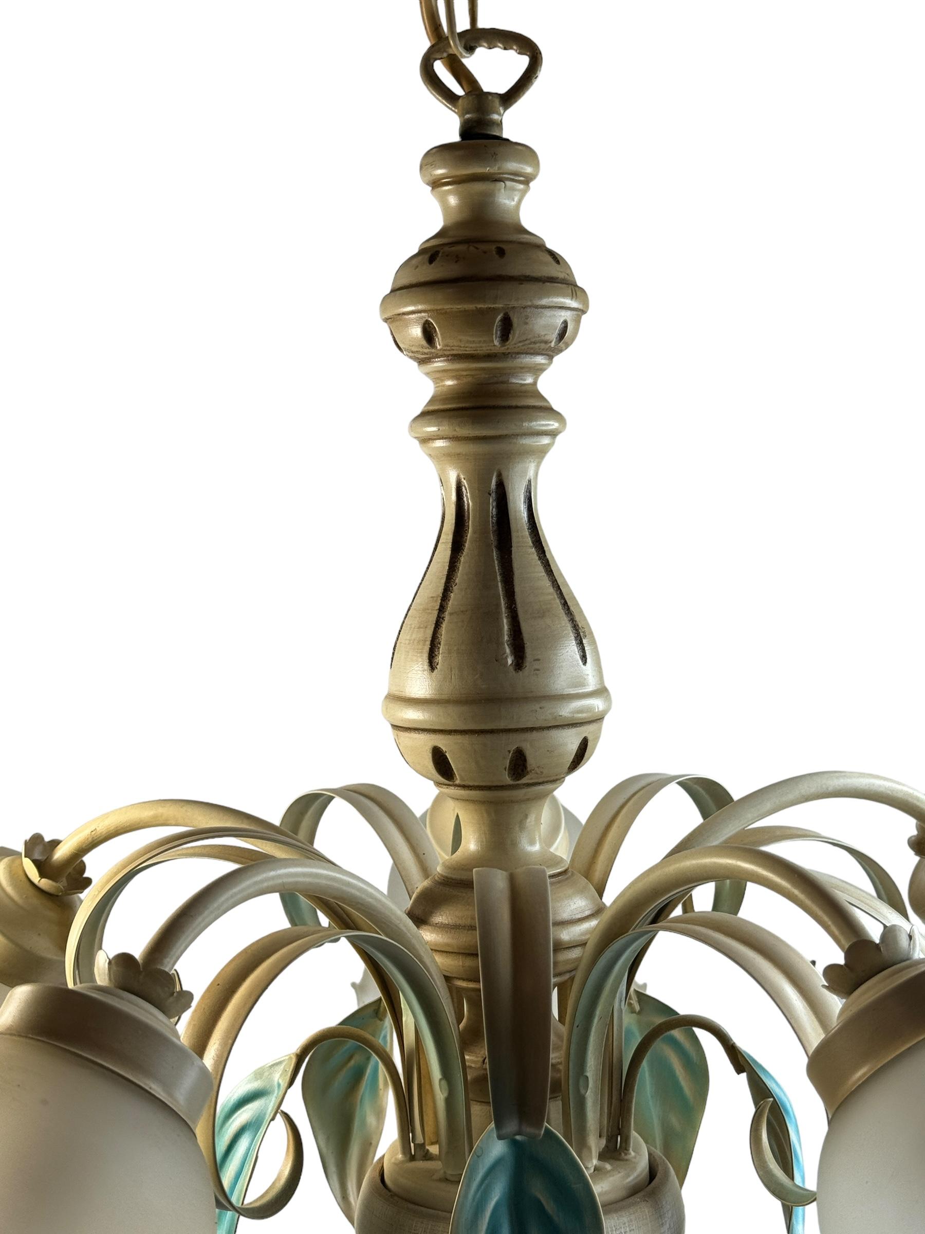 Grand lustre à 5 lumières en bois polychrome de style Florentine Baroque EGLO Leuchten en vente 3