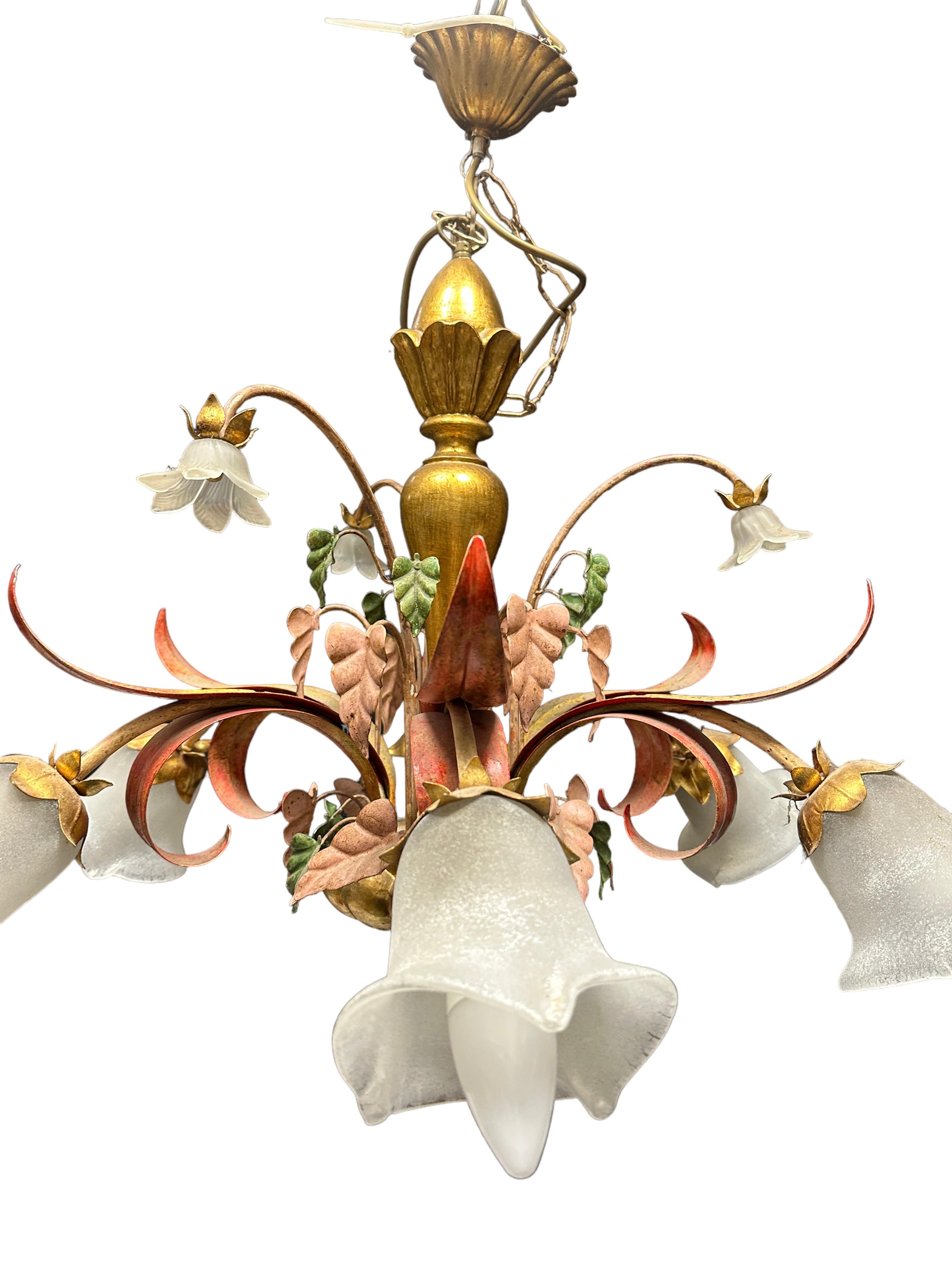 Large Florentine Baroque Style Polychrome Wood 6 Light Chandelier Italy, 1980s For Sale 4