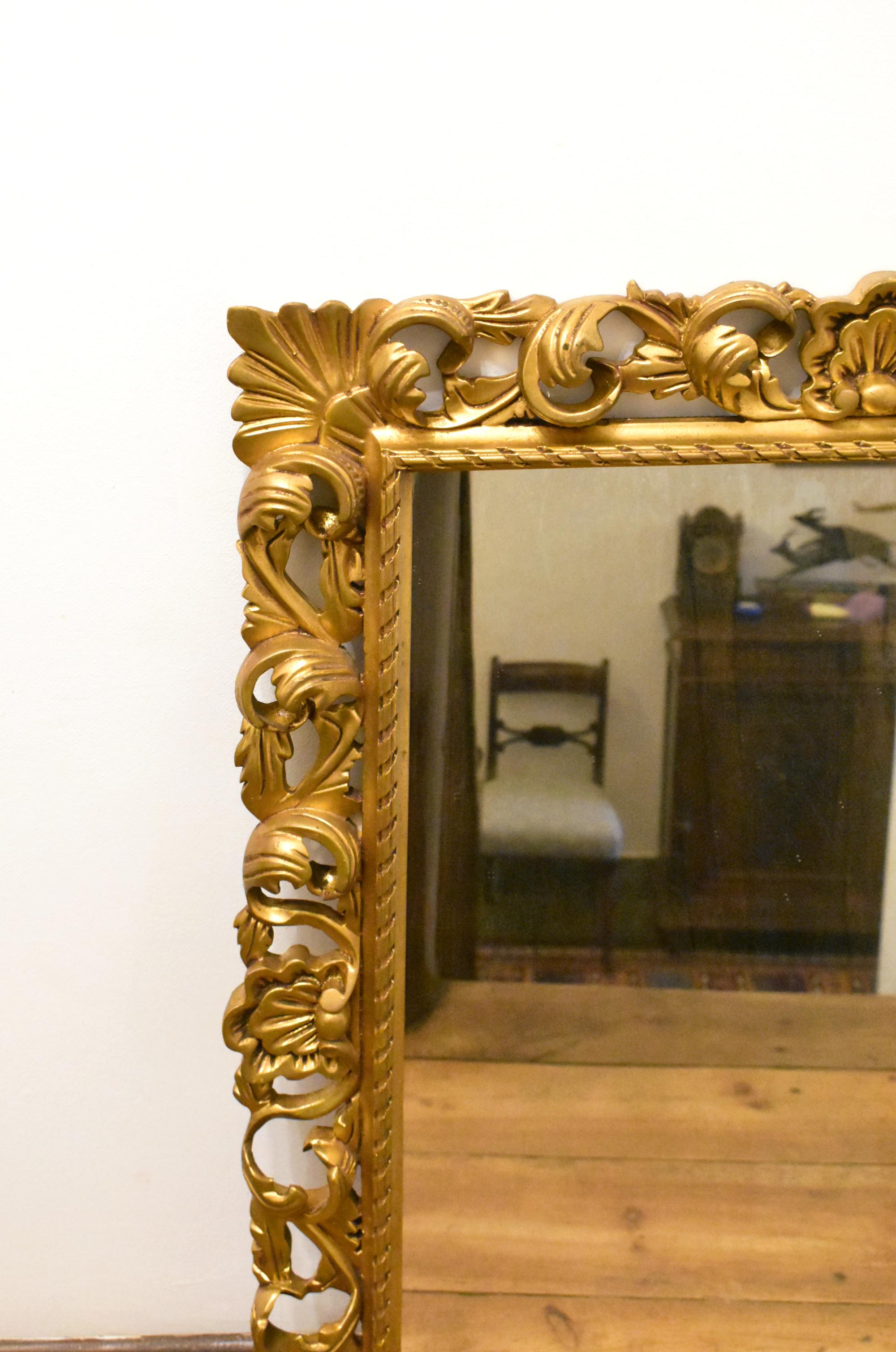 Large Florentine Style Giltwood Wall Mirror For Sale 1