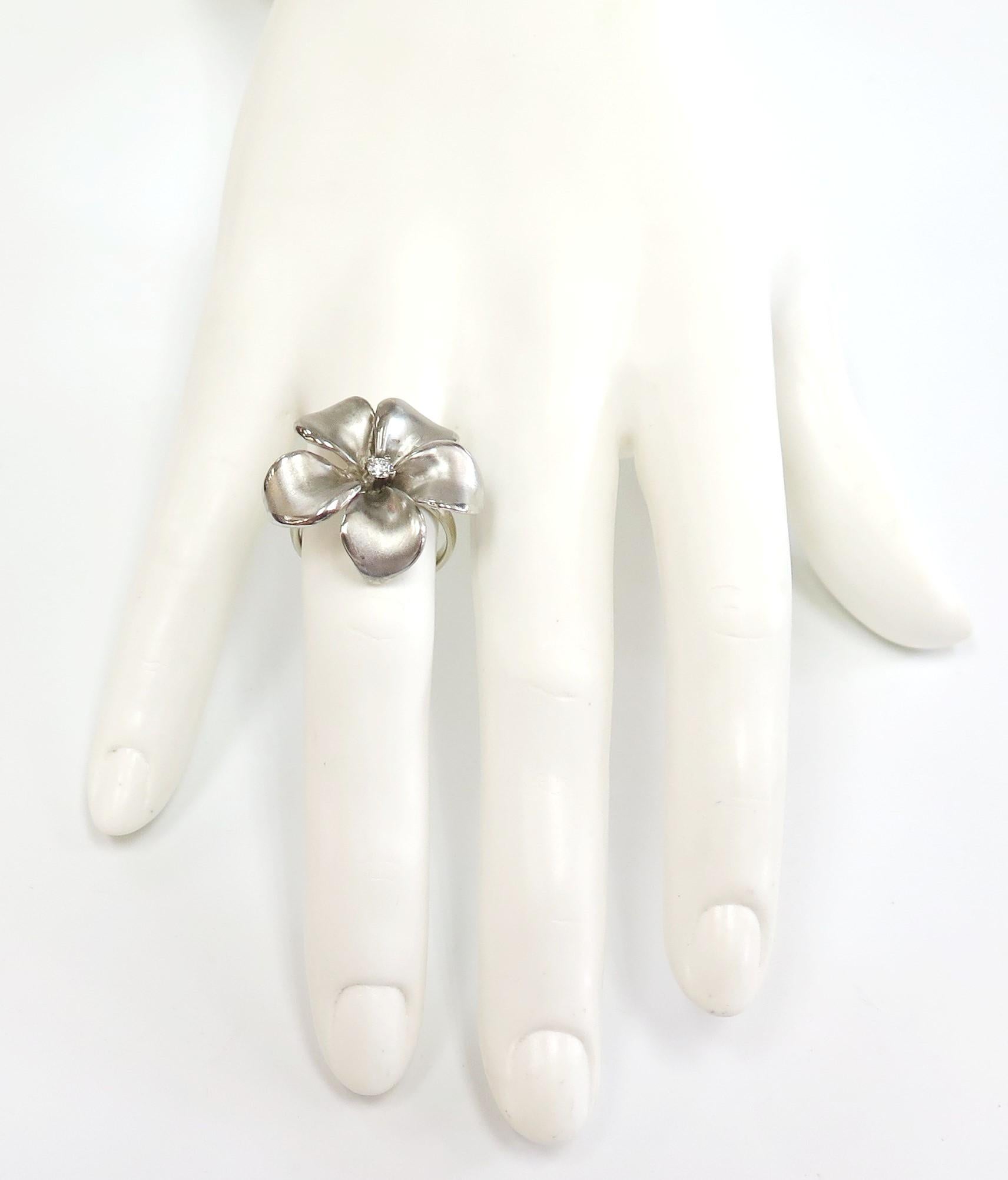 Large Flower Ring with Center Diamond / 14 Karat White Gold In Excellent Condition In Bellmore, NY