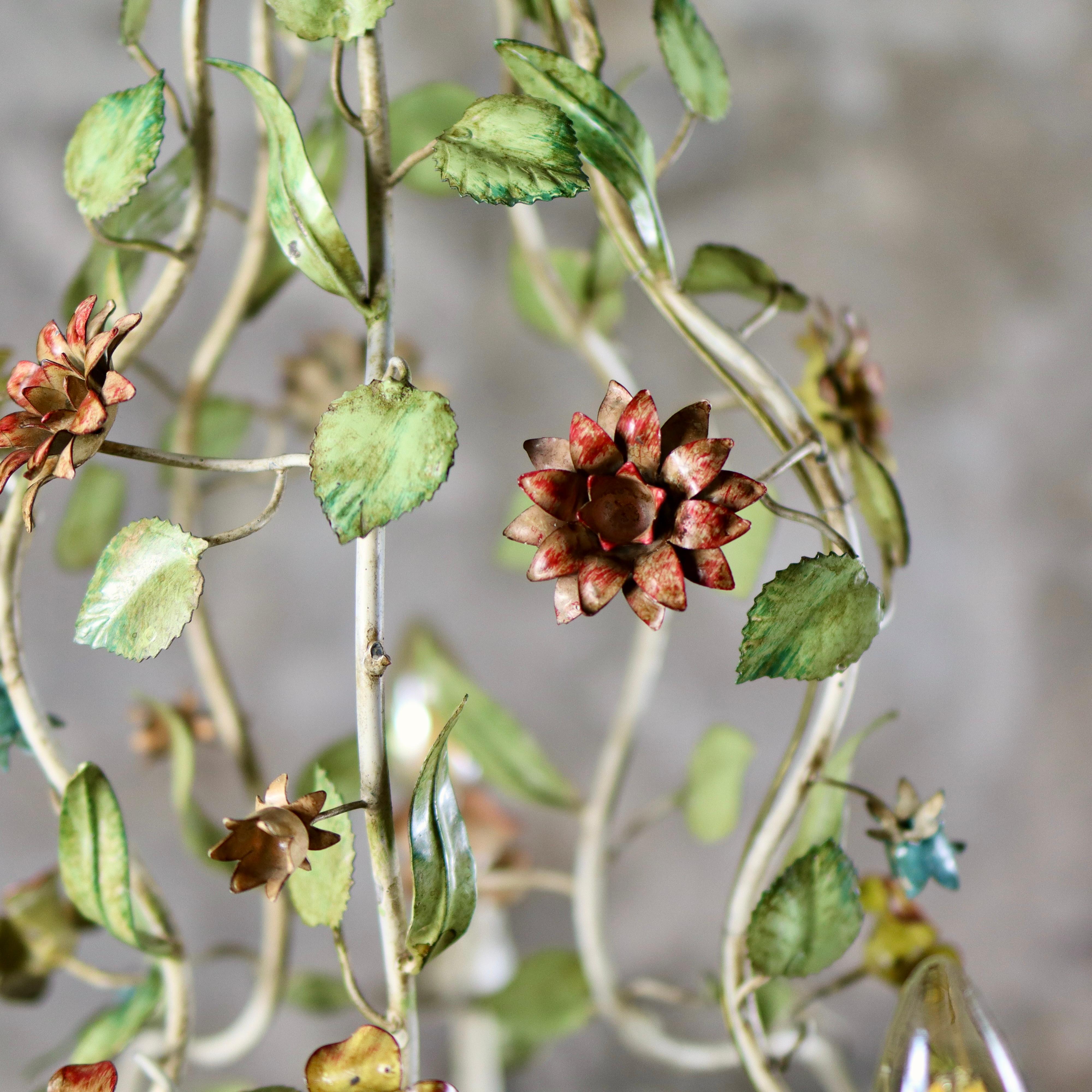 Large flowers and leaves toleware chandelier from the 1940s, Italy 1
