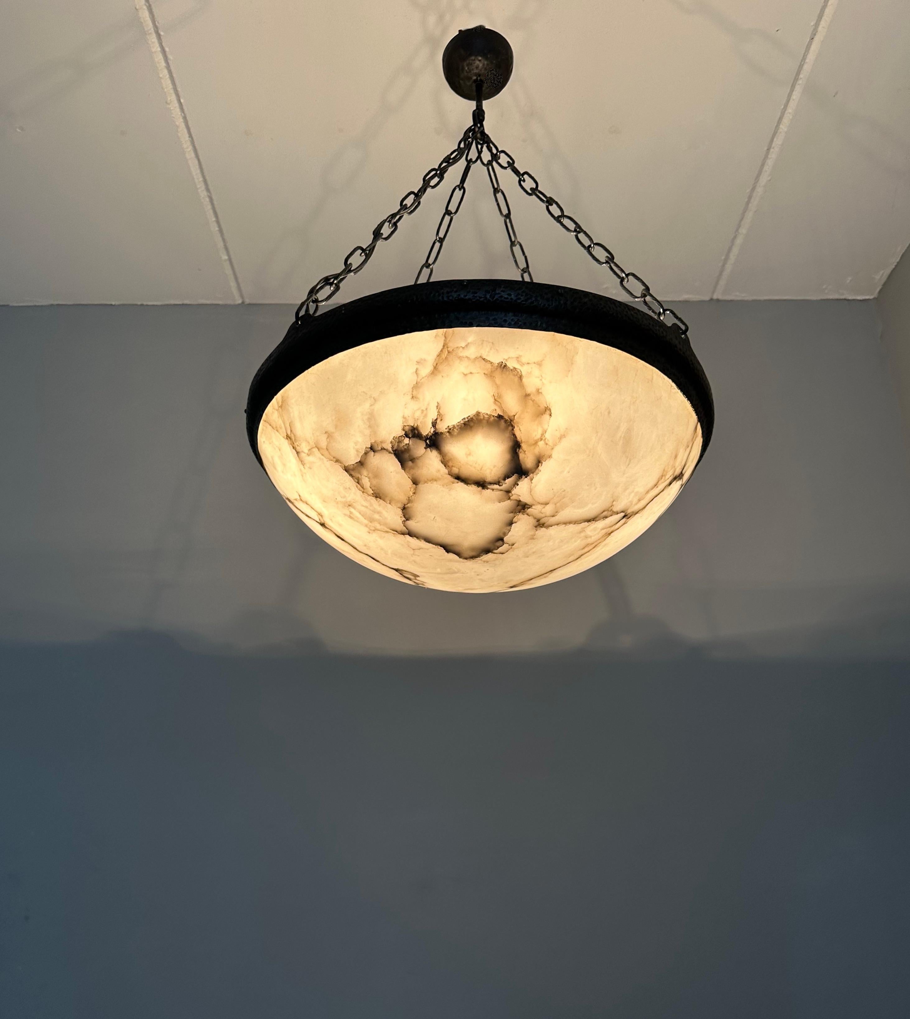 LARGE Flush Mount / 4-Light Pendant w. Stunning White & Black Alabaster Shade In Good Condition In Lisse, NL