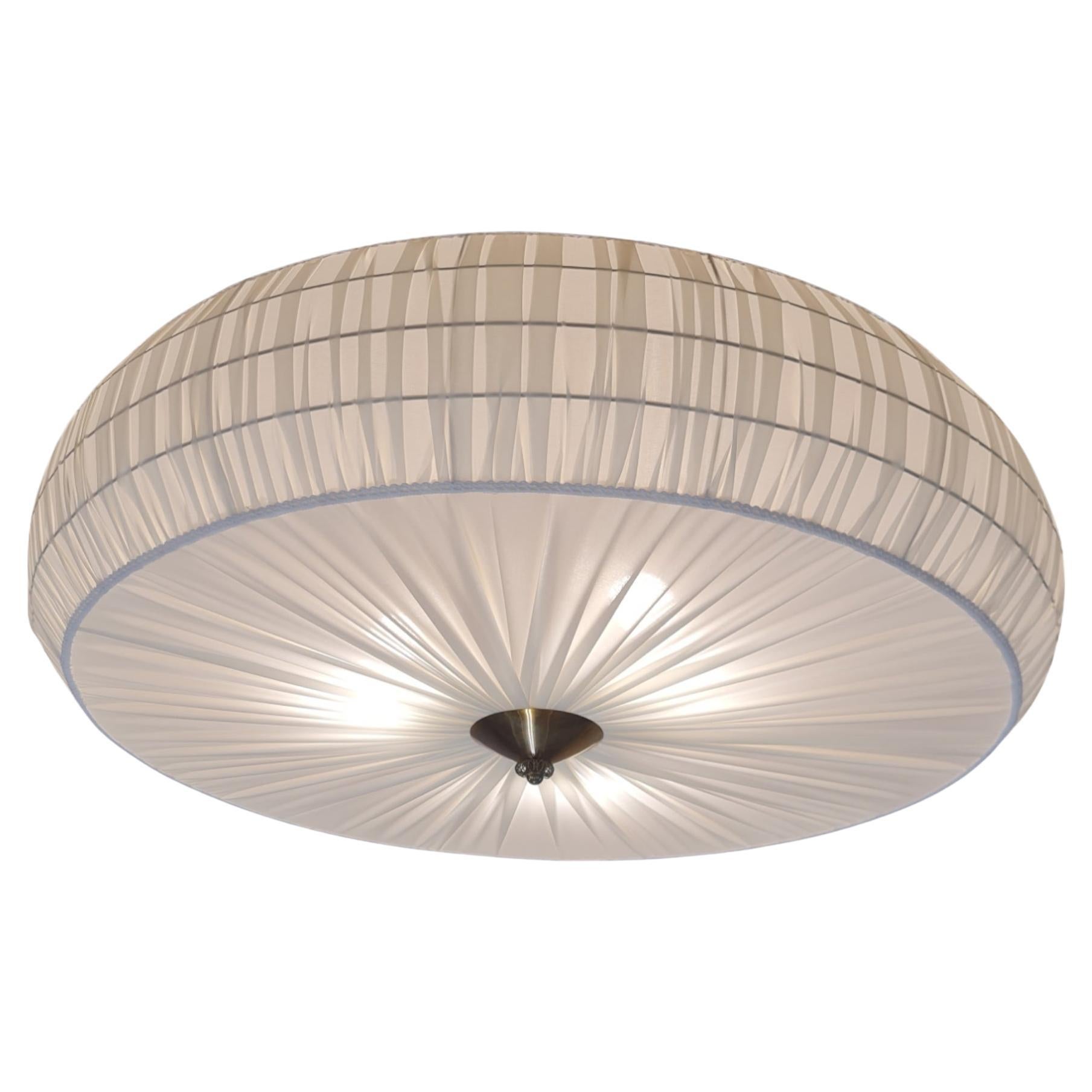 Grande plafoniera modello 75-204 in ottone e tessuto, Stockmann Tukku 1950s in vendita
