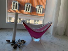 Large Flygfors Bubble Gum Glass Center Piece