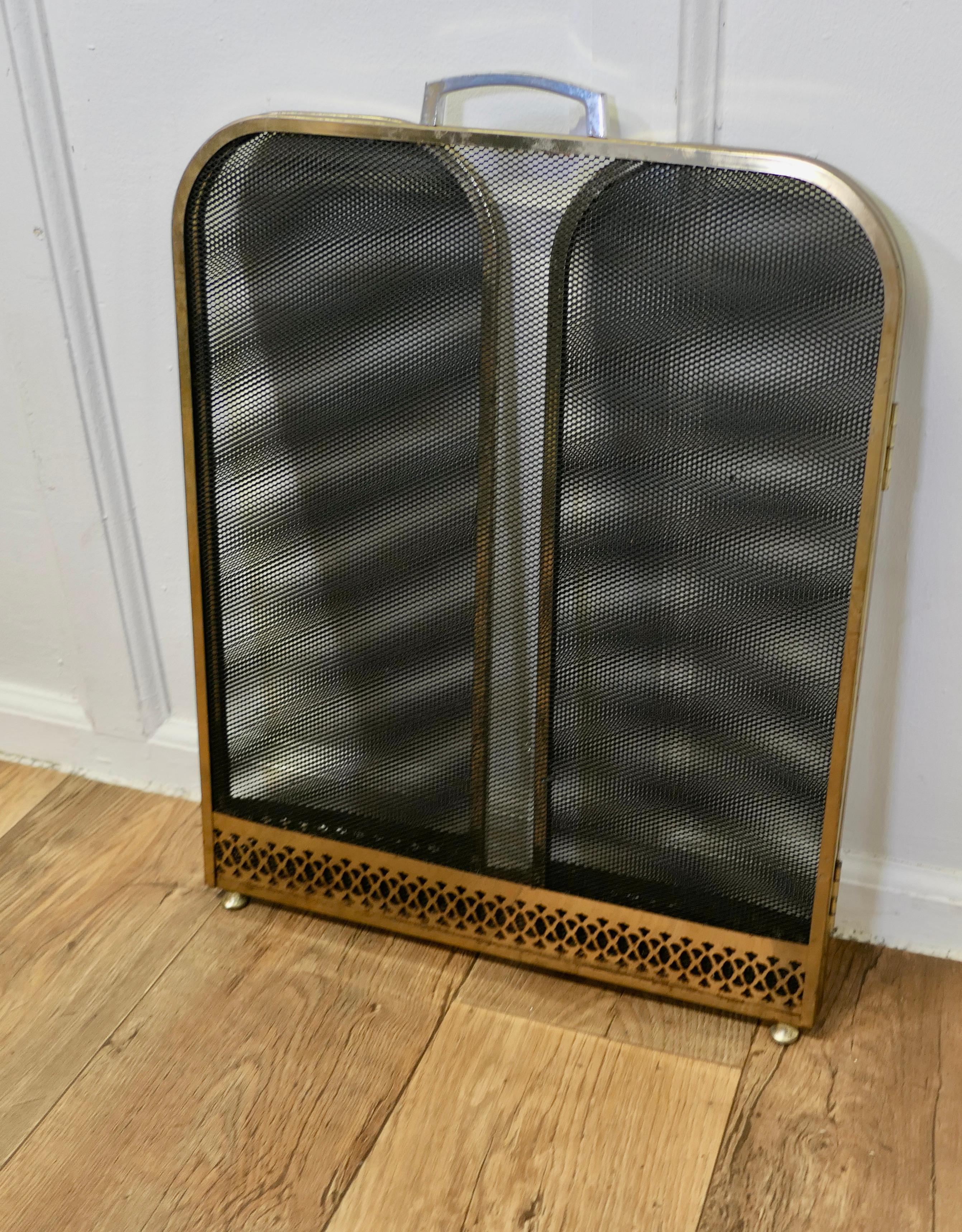 20th Century Large Folding Brass Fire Guard     For Sale