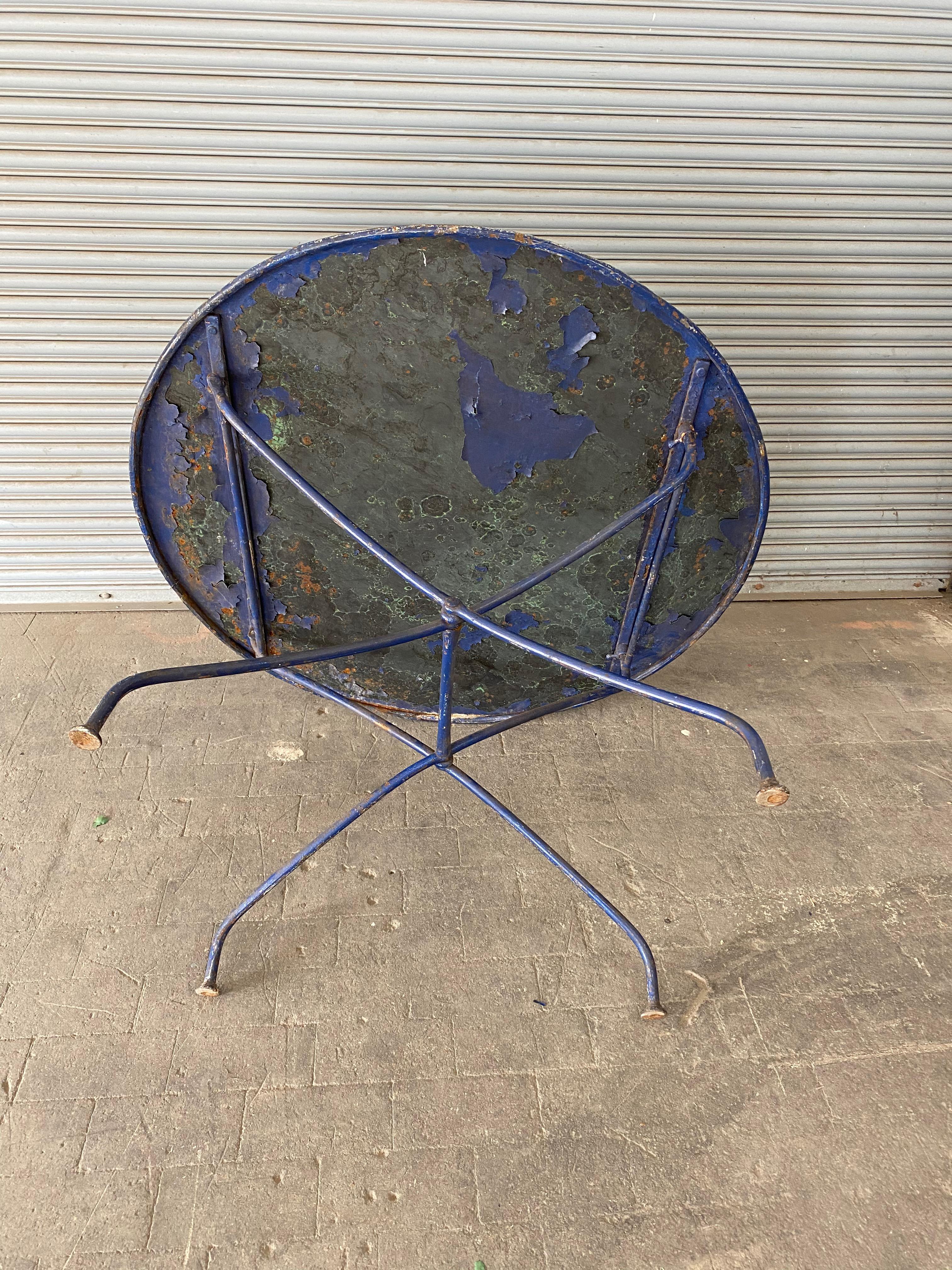 Large Folding Painted Iron French Garden Table For Sale 5
