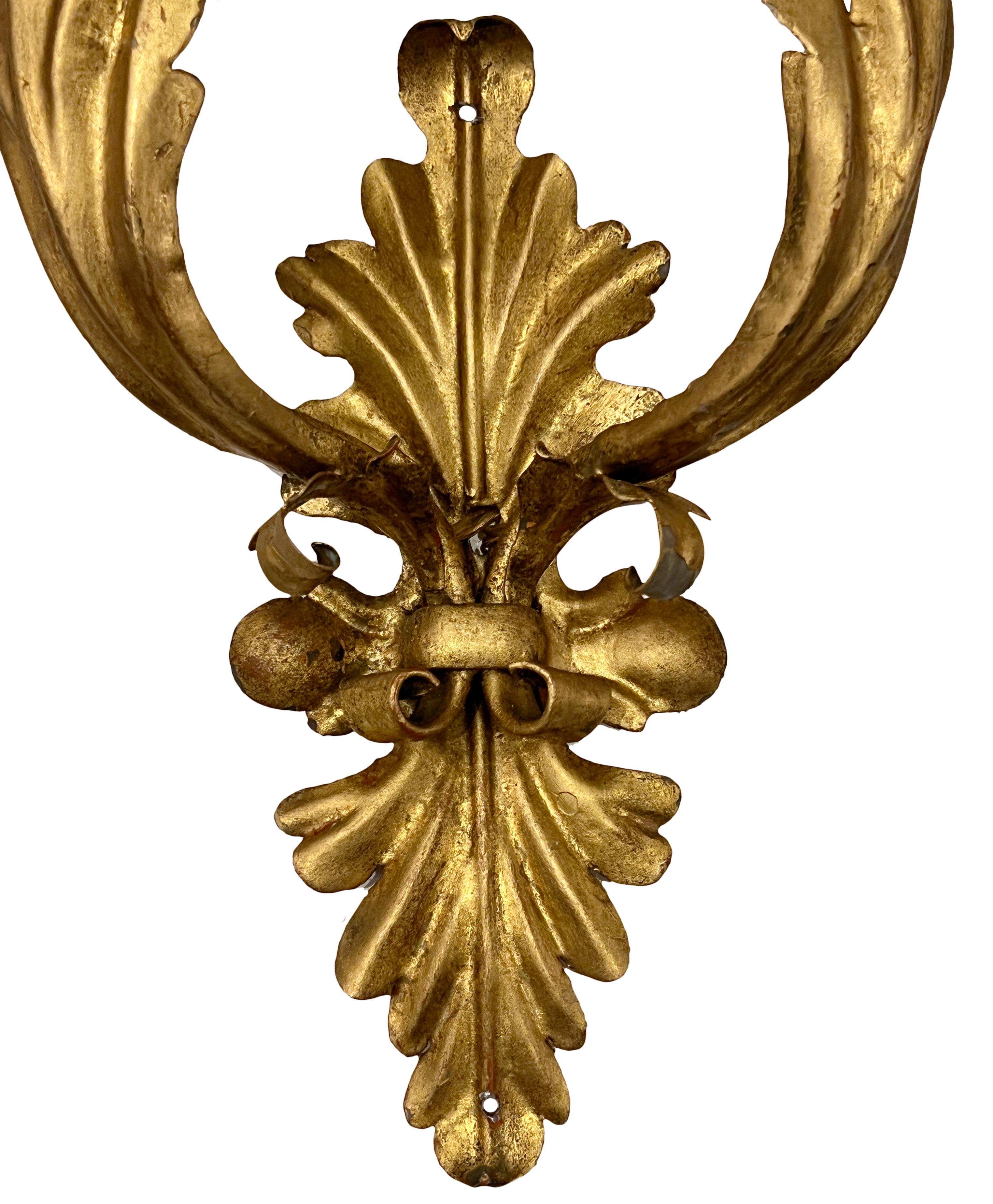 Early 20th Century Large Foliage Gilt Metal Sconces For Sale