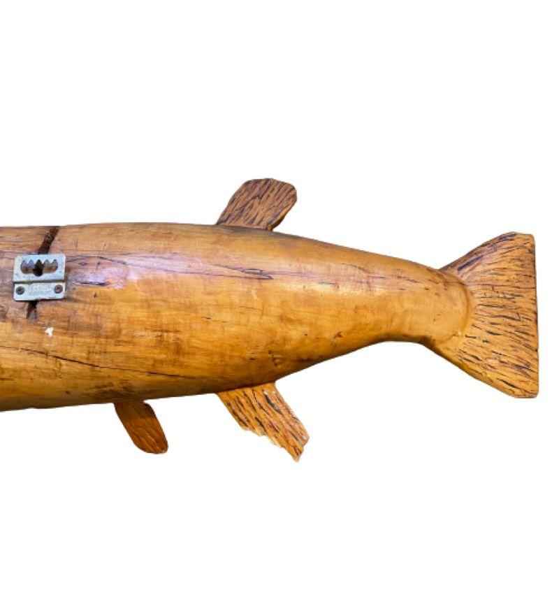 Large Folk Art Carved Northern Pike or Muskie, circa 1930s 3