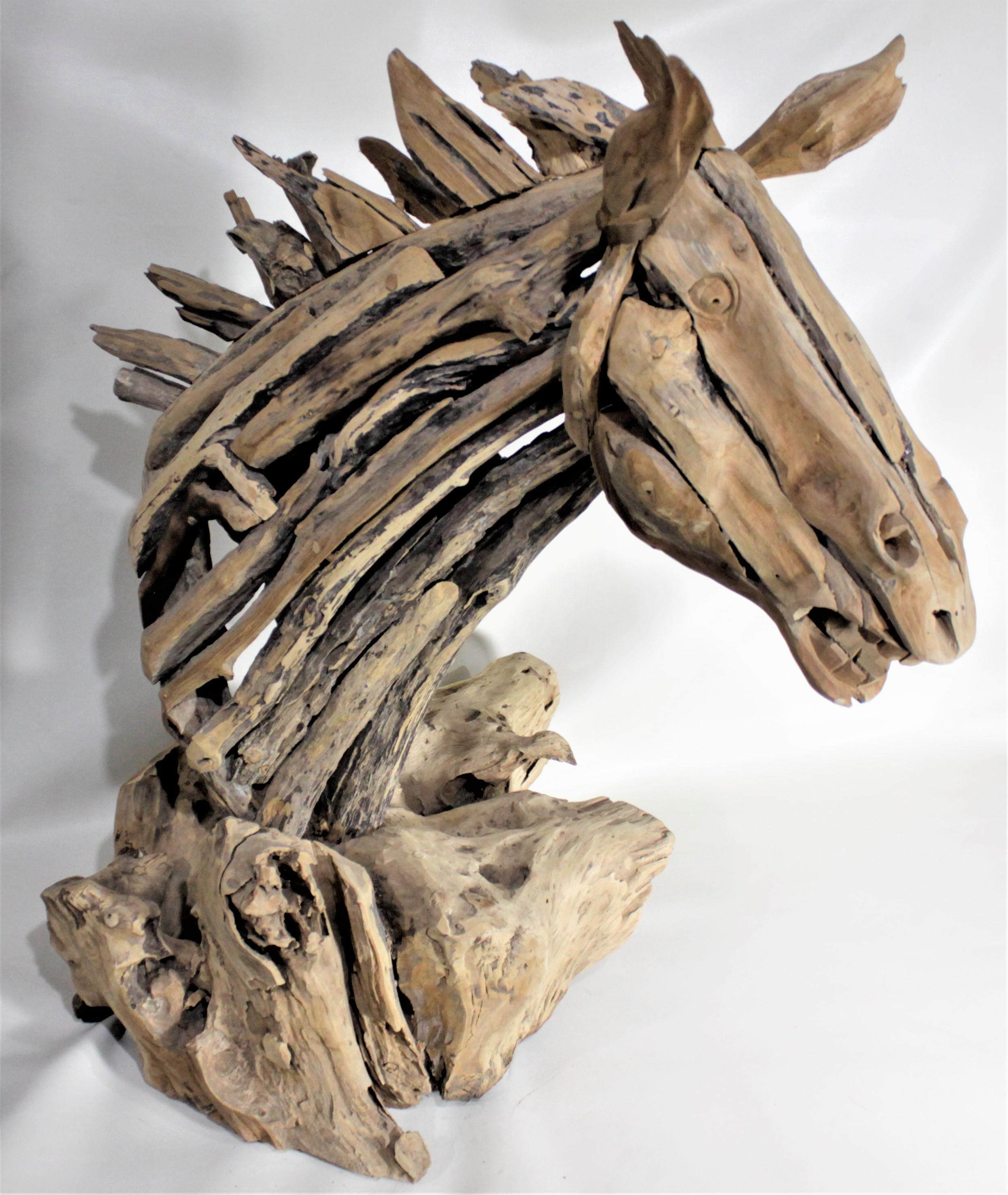 Fait main Grande sculpture de tête de cheval en bois flotté Folk Art en vente