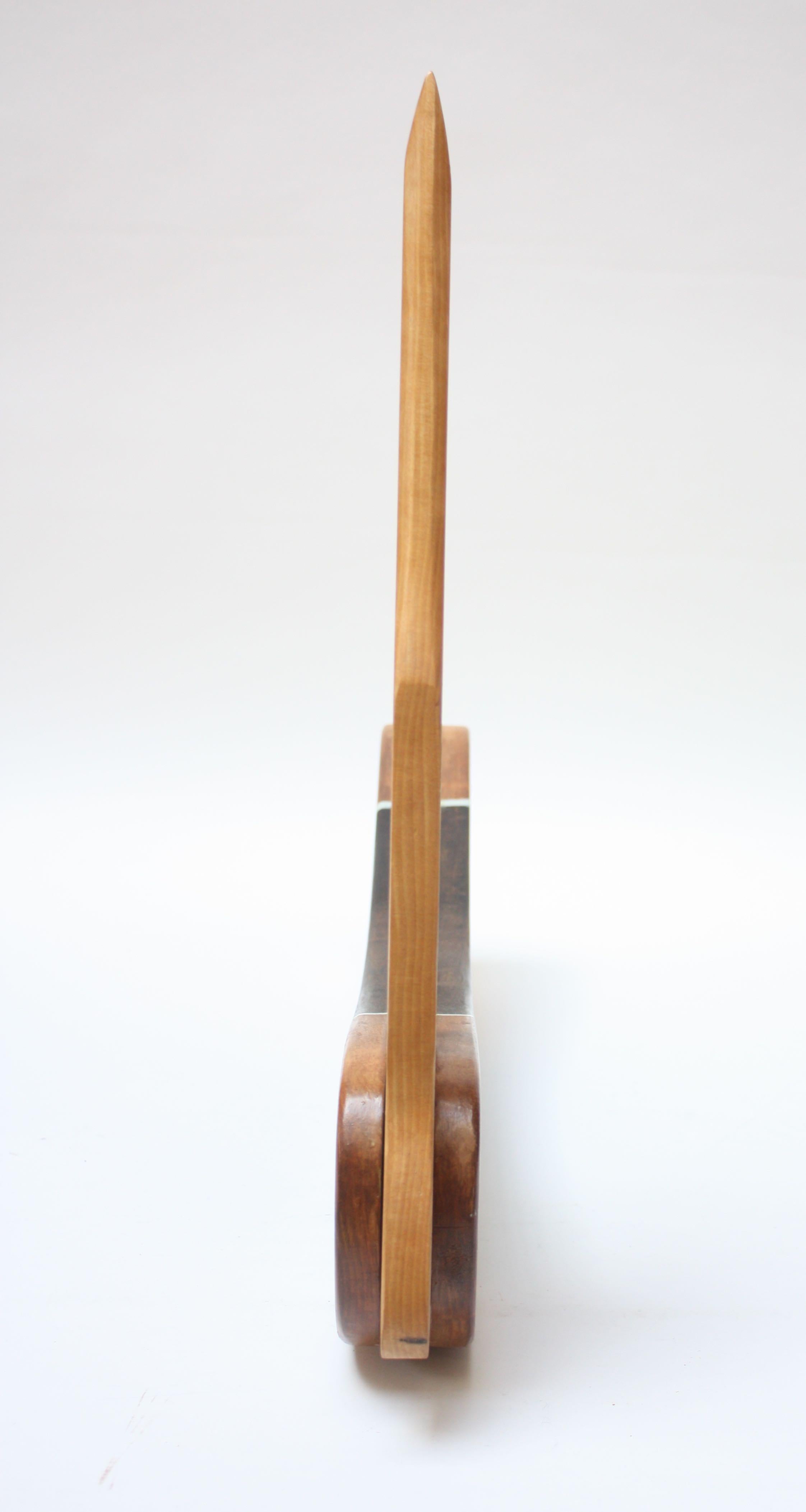 Dipinto Grande espositore per coltelli tascabili Folk Art in vendita