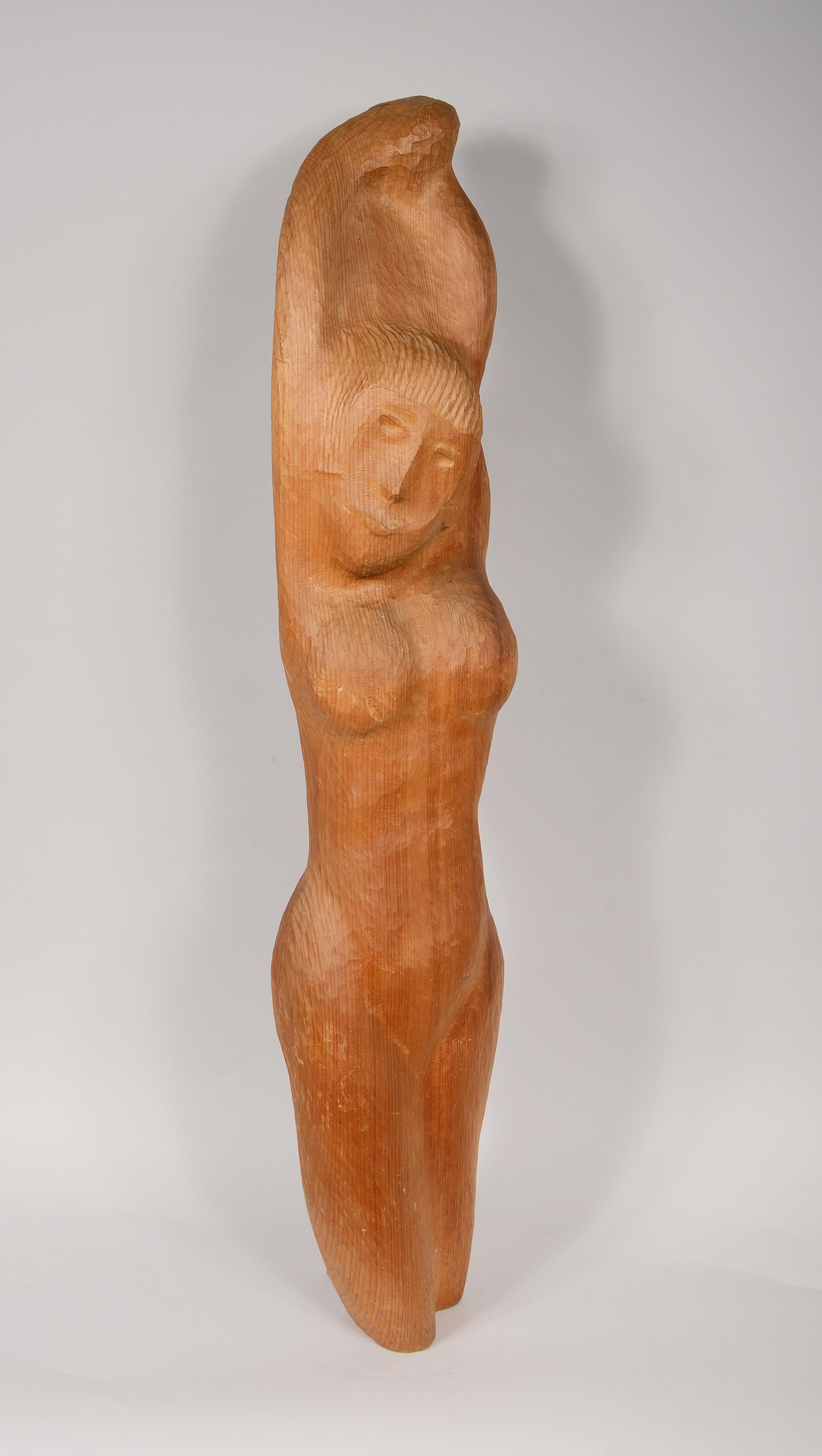Artisanat Grande sculpture en bois d'artisanat représentant une femme nue en vente