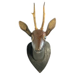 Grande testa di cervo intagliata in Wood Art Carved con corna vere, Austria, XIX secolo