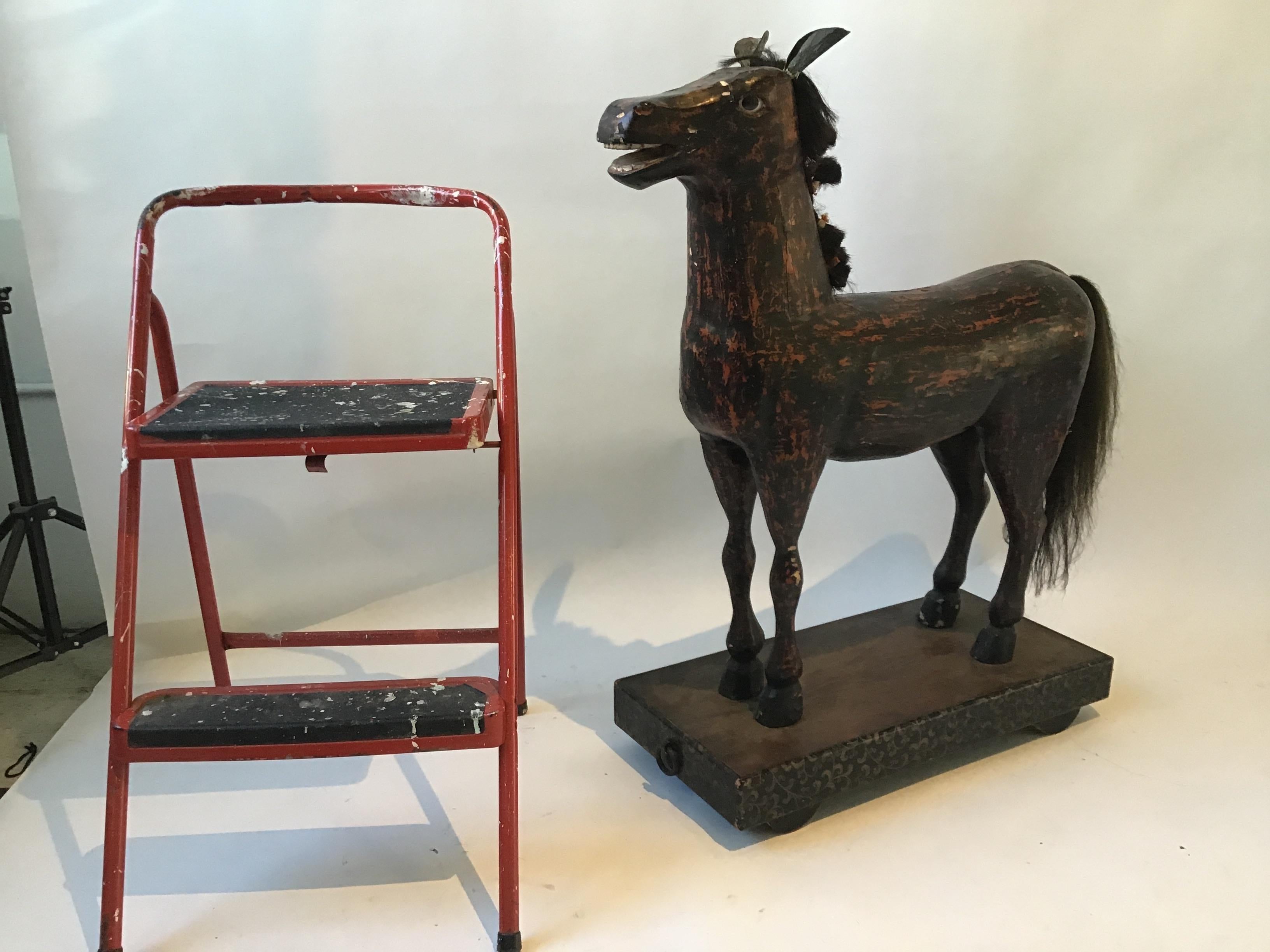 Large Folk Art Wood Horse In Good Condition In Tarrytown, NY