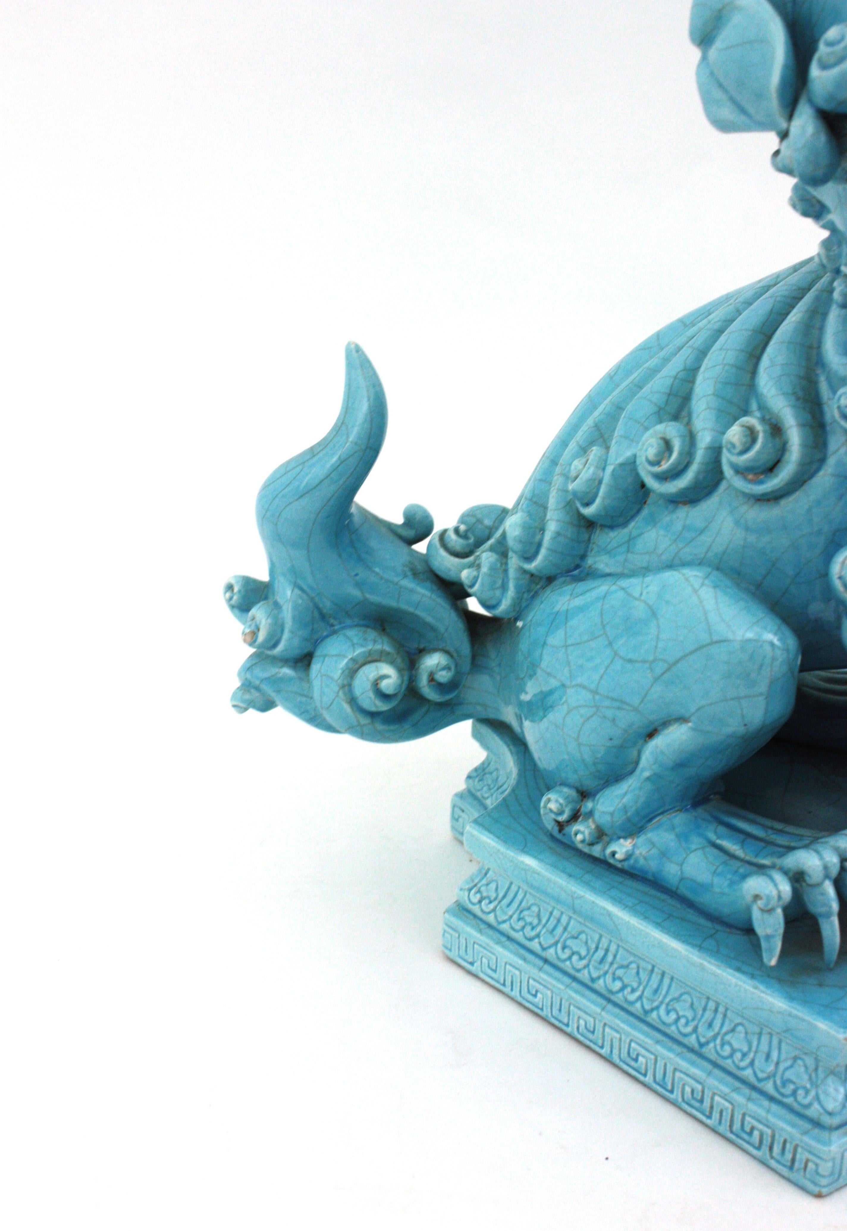Große Foo Dog Guardian Löwenblaue Porzellanskulptur im Angebot 5