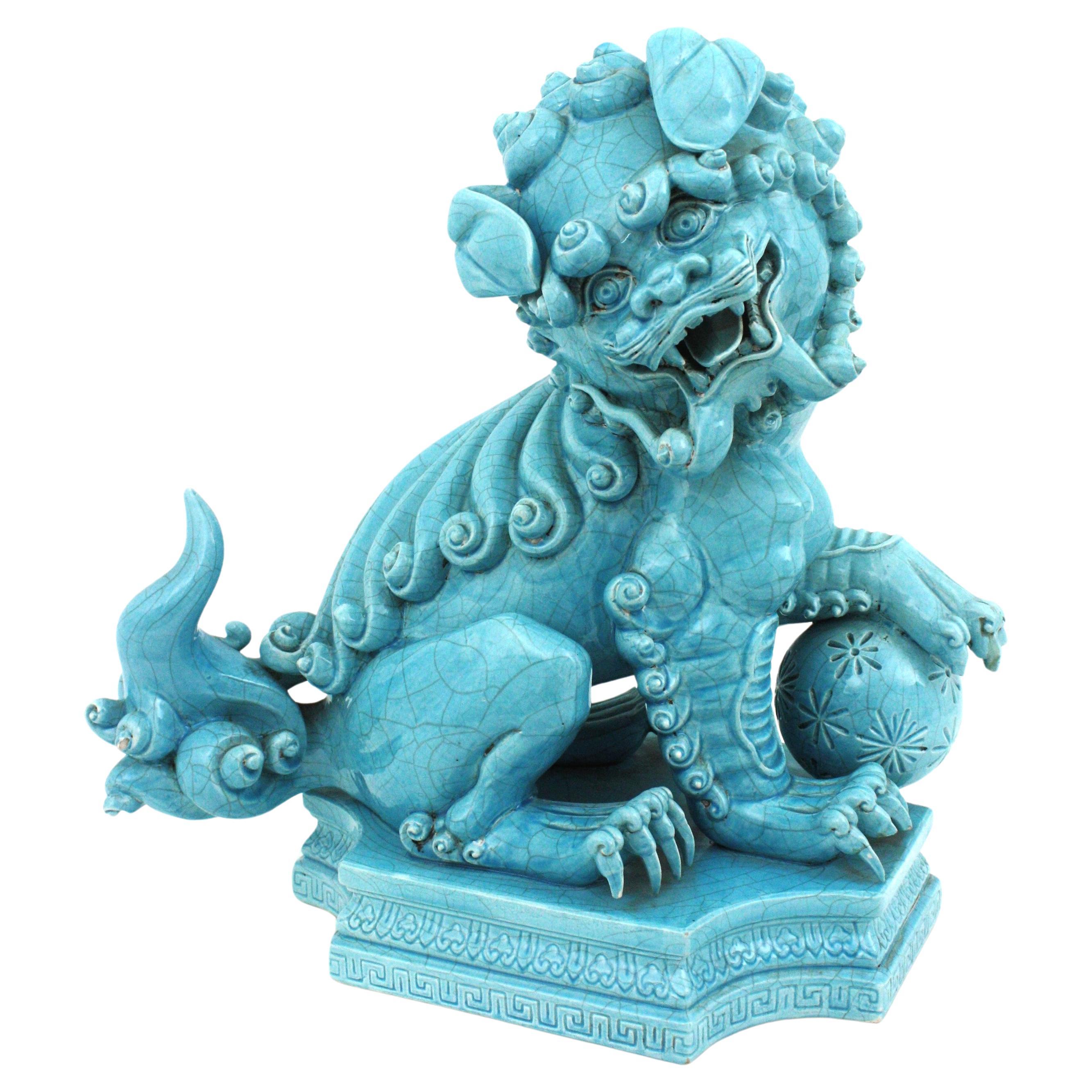 Große Foo Dog Guardian Löwenblaue Porzellanskulptur im Angebot