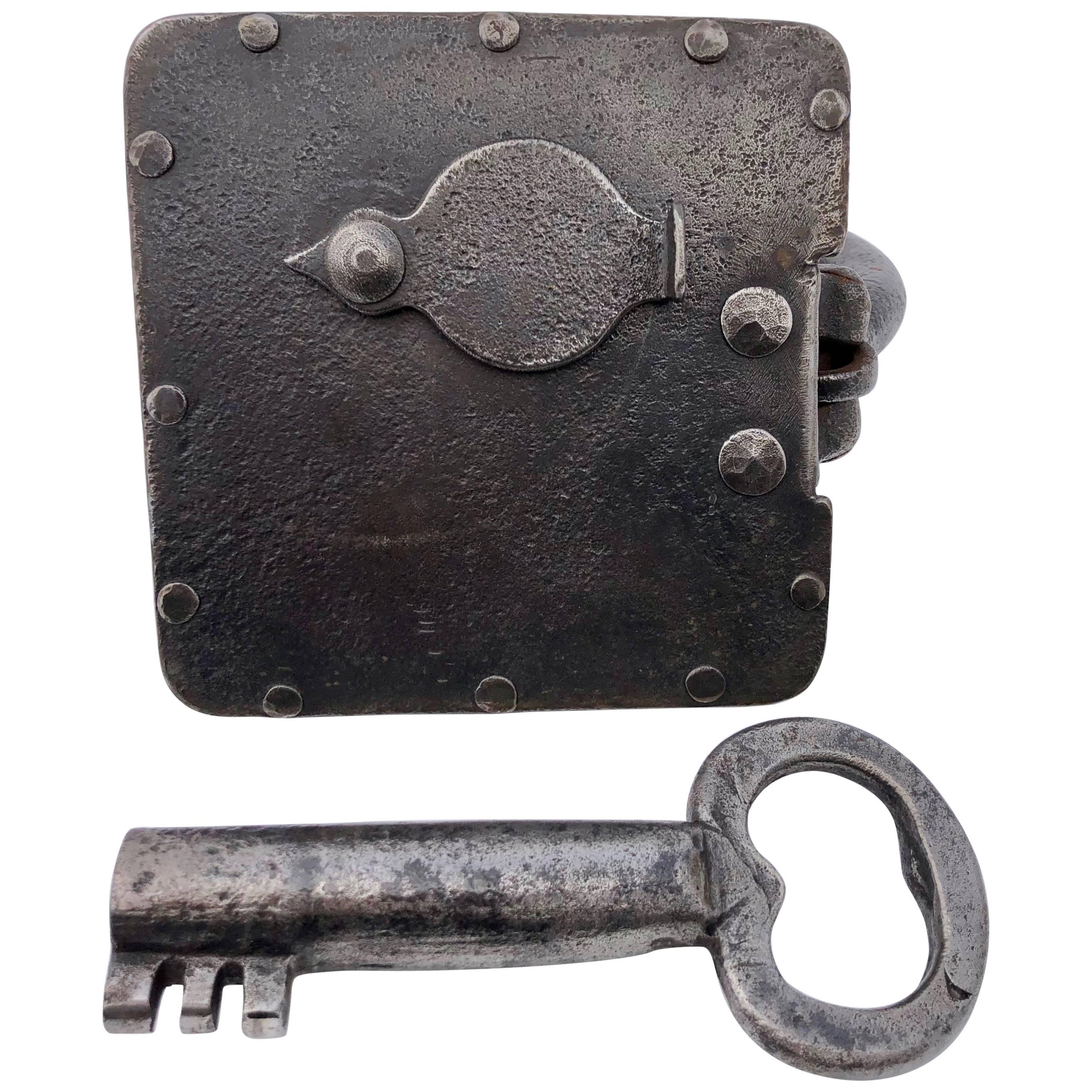 Large Forged Unusually Shaped Padlock with Covered Keyhole and Key, Early 1800s For Sale