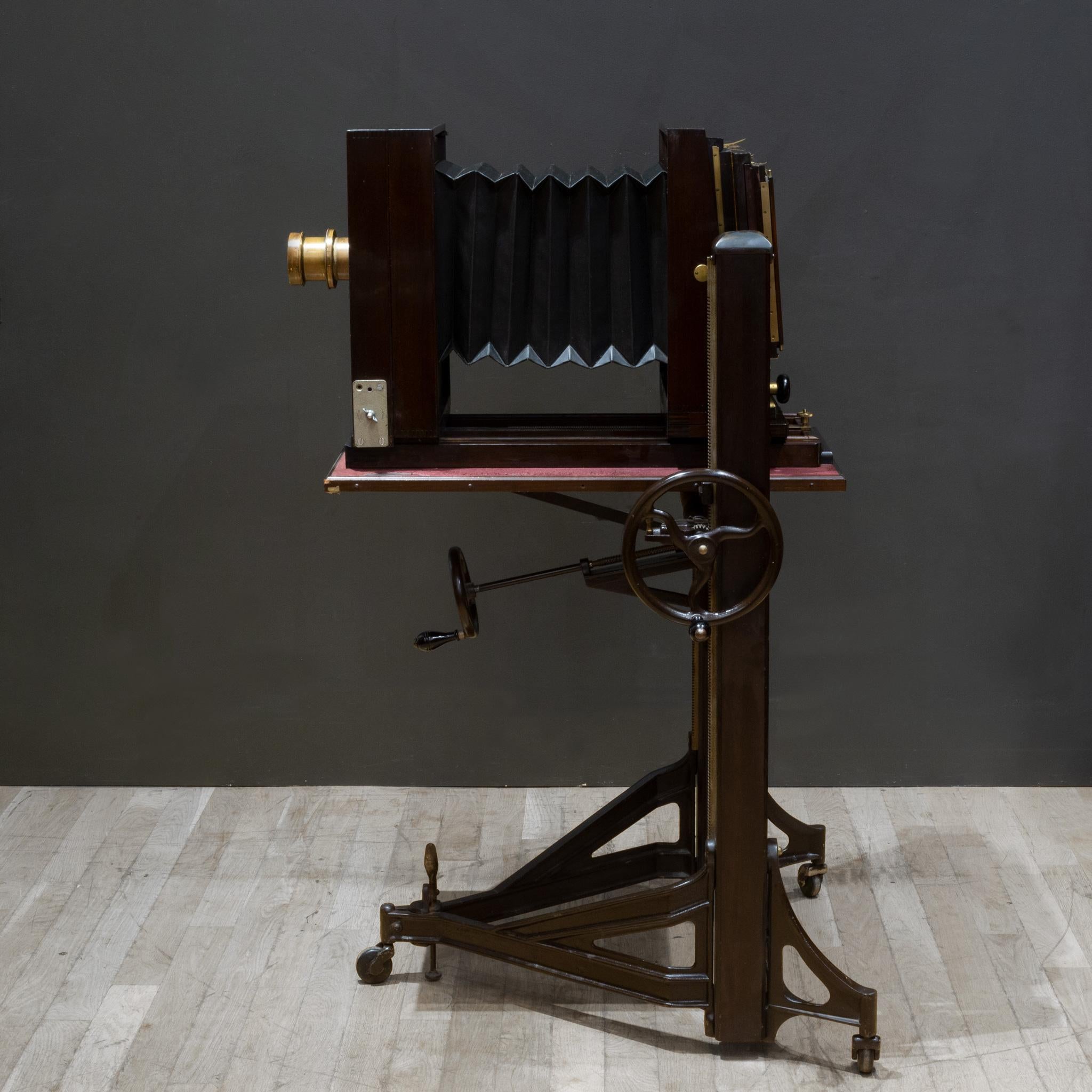 American Large Format Mahogany Studio Camera on Adjustable Stand c.1890-1930 For Sale