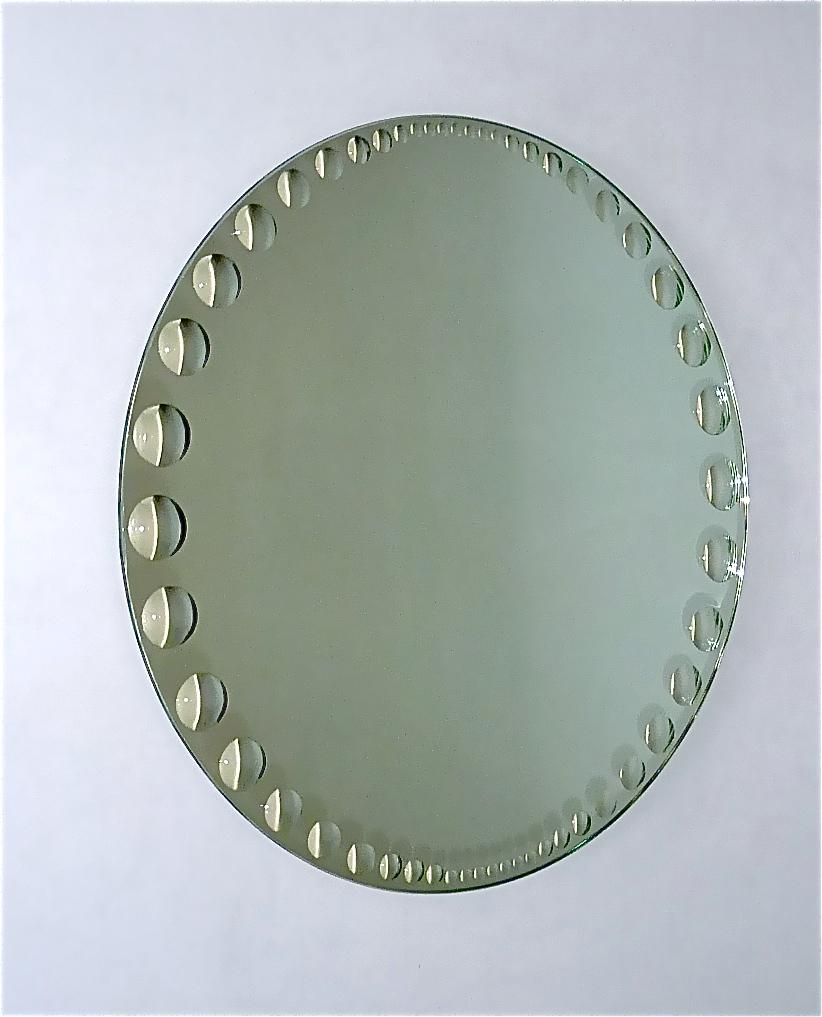 Large Fornasetti Style Wall Mirror Op Pop Art Faceted Crystal Glass Italian 1950 In Good Condition In Nierstein am Rhein, DE