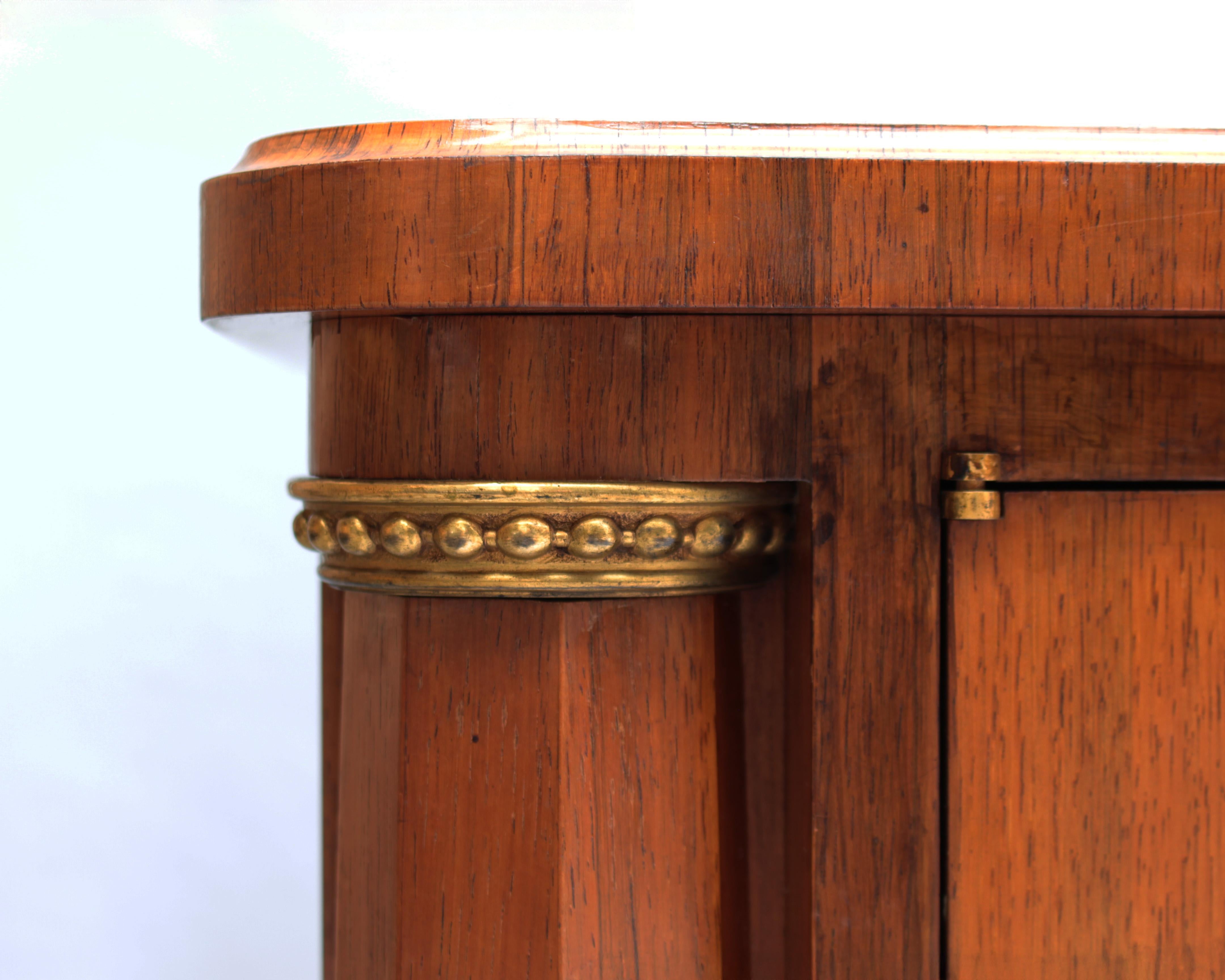 Gran cómoda de cuatro puertas de Jules Leleu, marquetería de Messager, hacia 1948 en venta 7