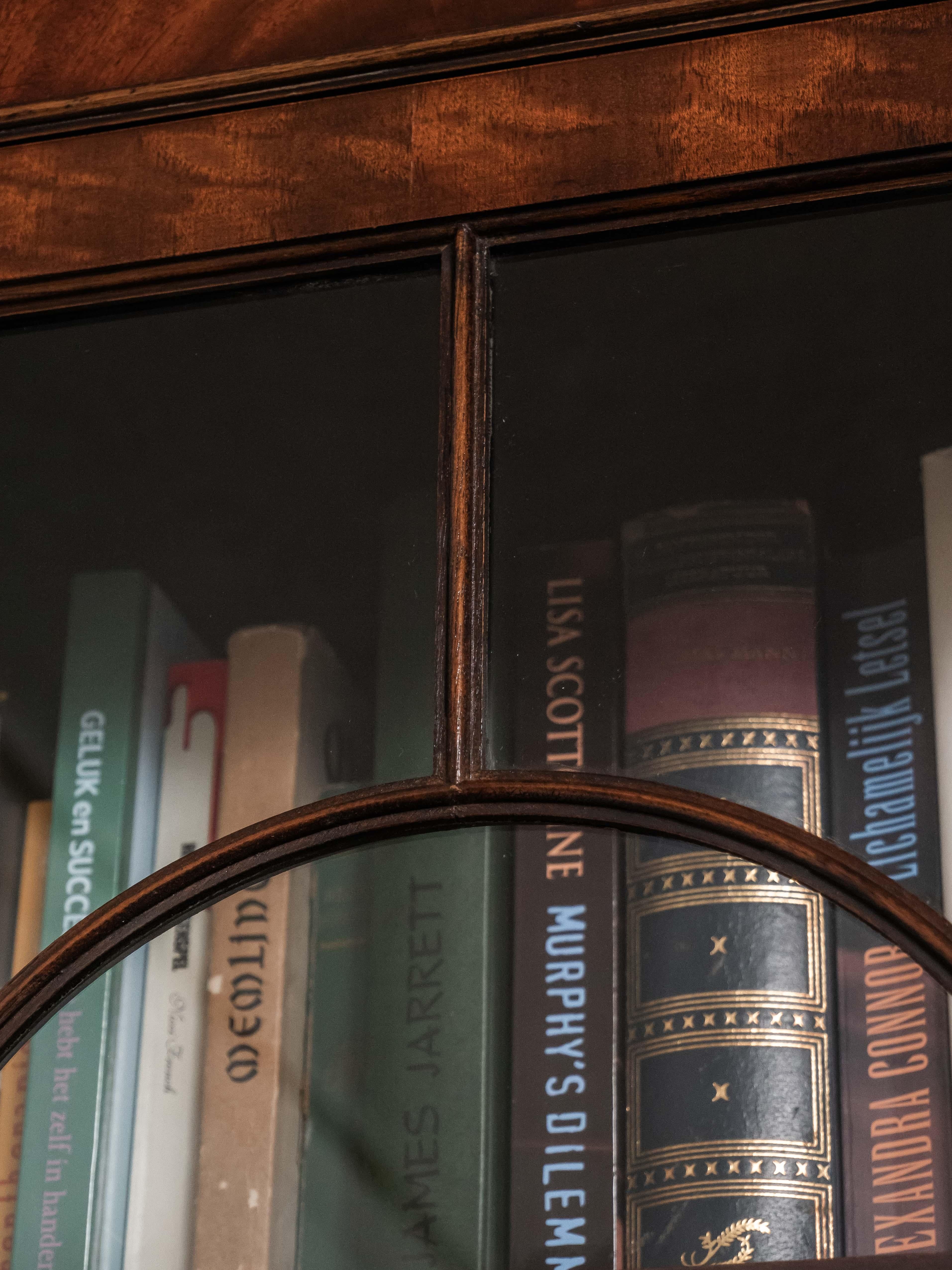 Large four-door library. England For Sale 2