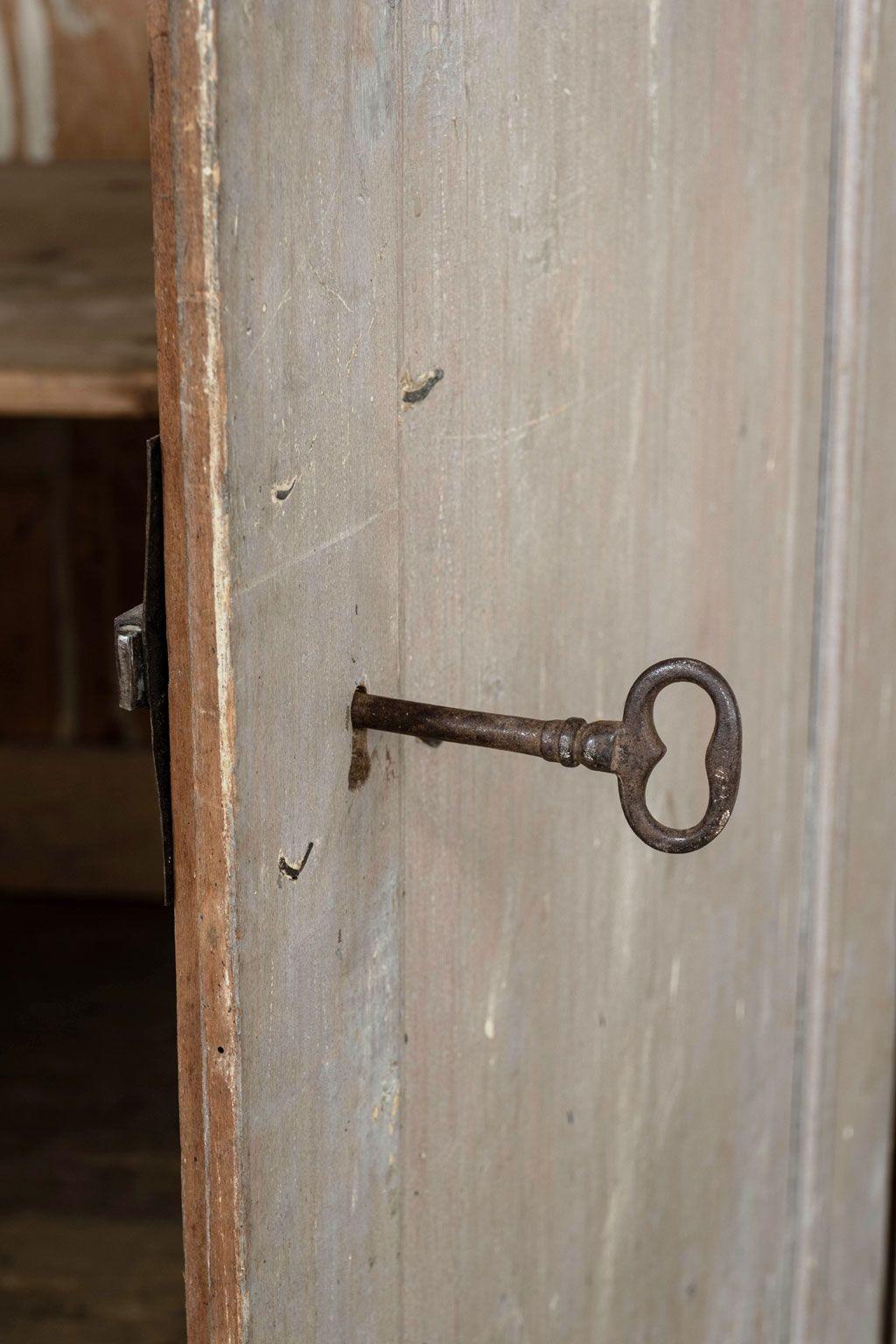 Grande enfilade peinte à quatre portes en vente 1