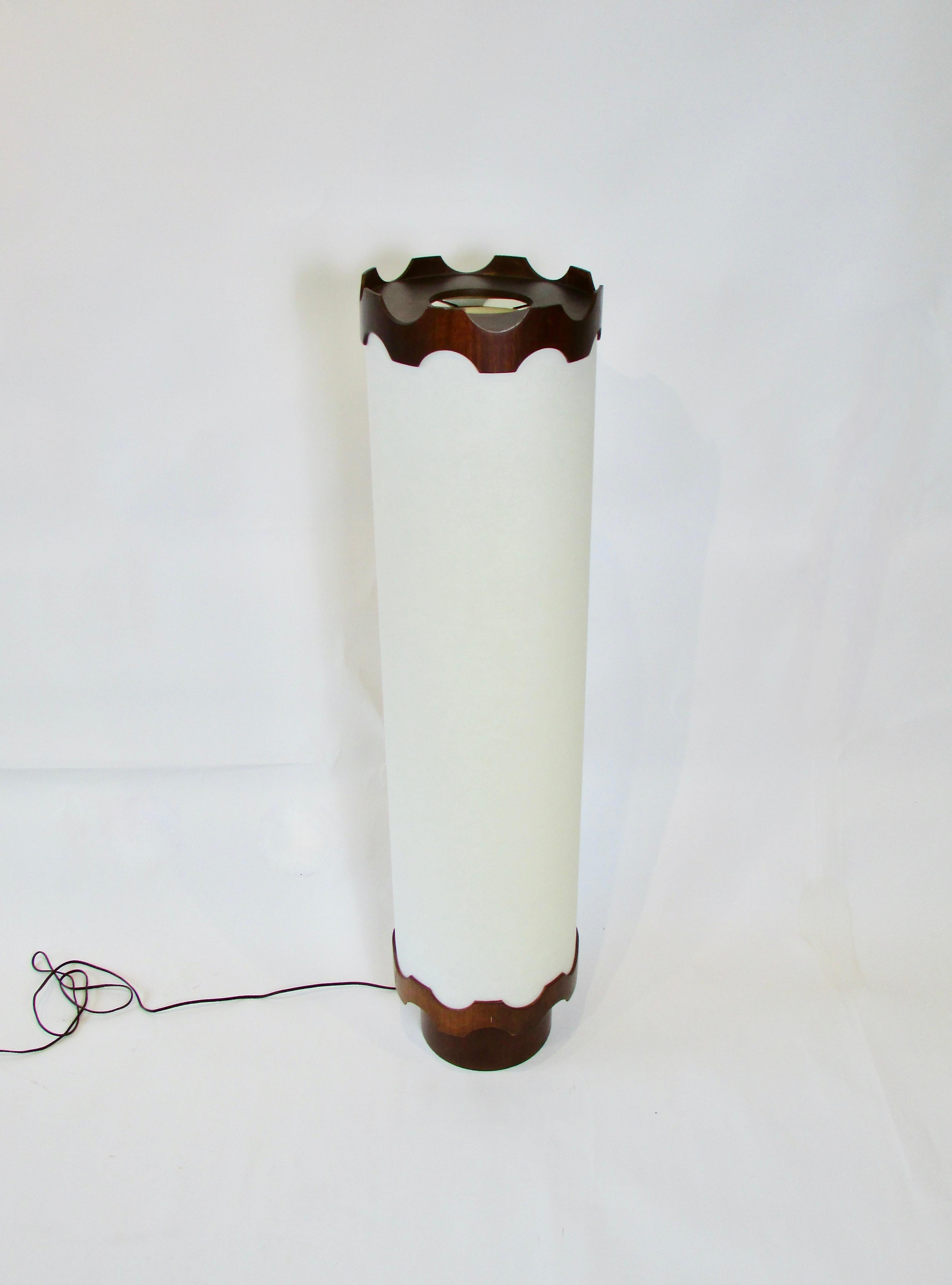 Steel Large four foot tall Modeline style white cylinder table or floor lamp For Sale