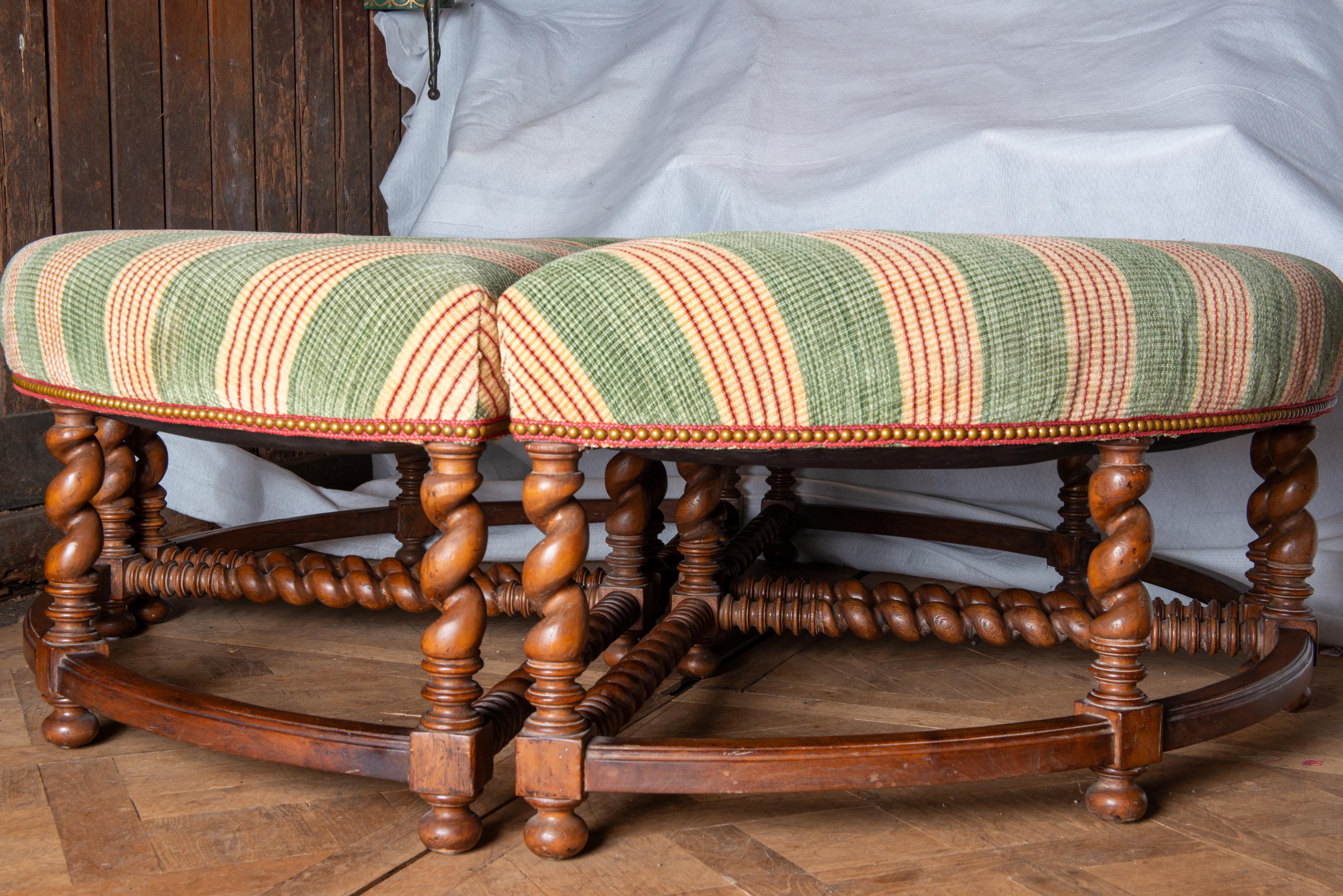 Large Four Piece Round Upholstered Ottoman with Barley Twist Wood Legs In Good Condition For Sale In Stamford, CT