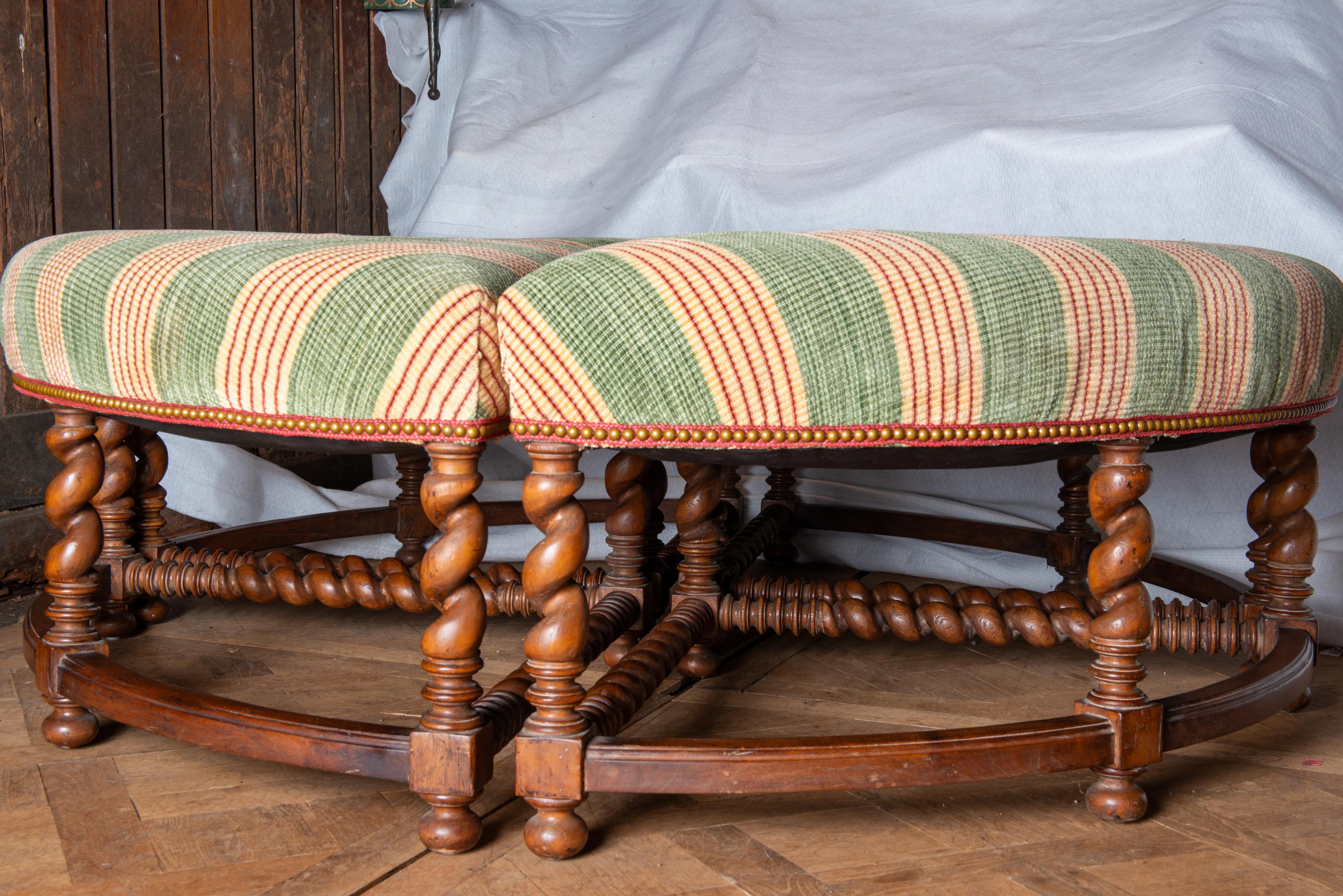 Large Four Piece Round Upholstered Ottoman with Barley Twist Wood Legs In Good Condition In Stamford, CT