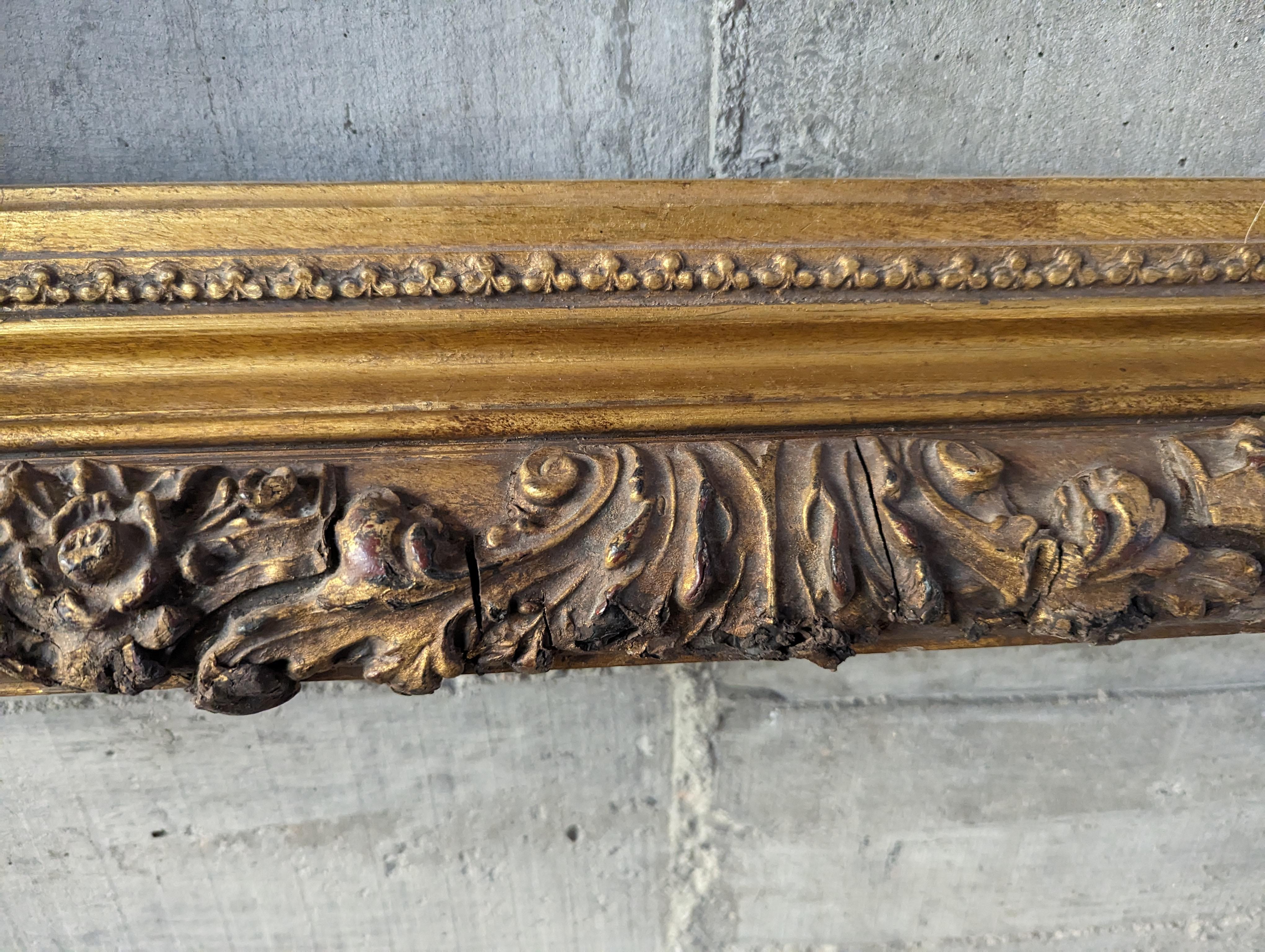 Large Frame with Floral Motifs and Acanthus For Sale 3