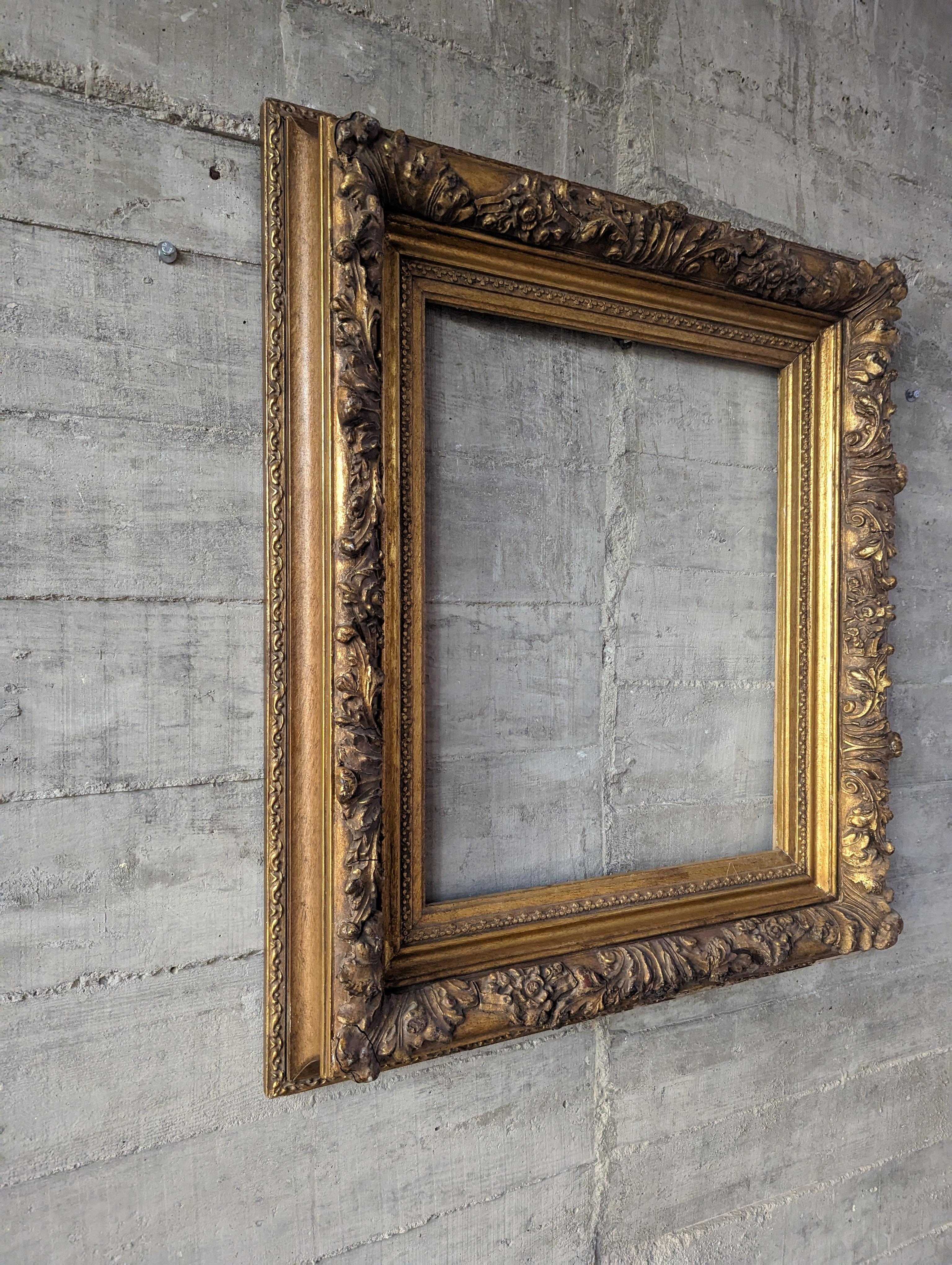 Baroque Large Frame with Floral Motifs and Acanthus For Sale