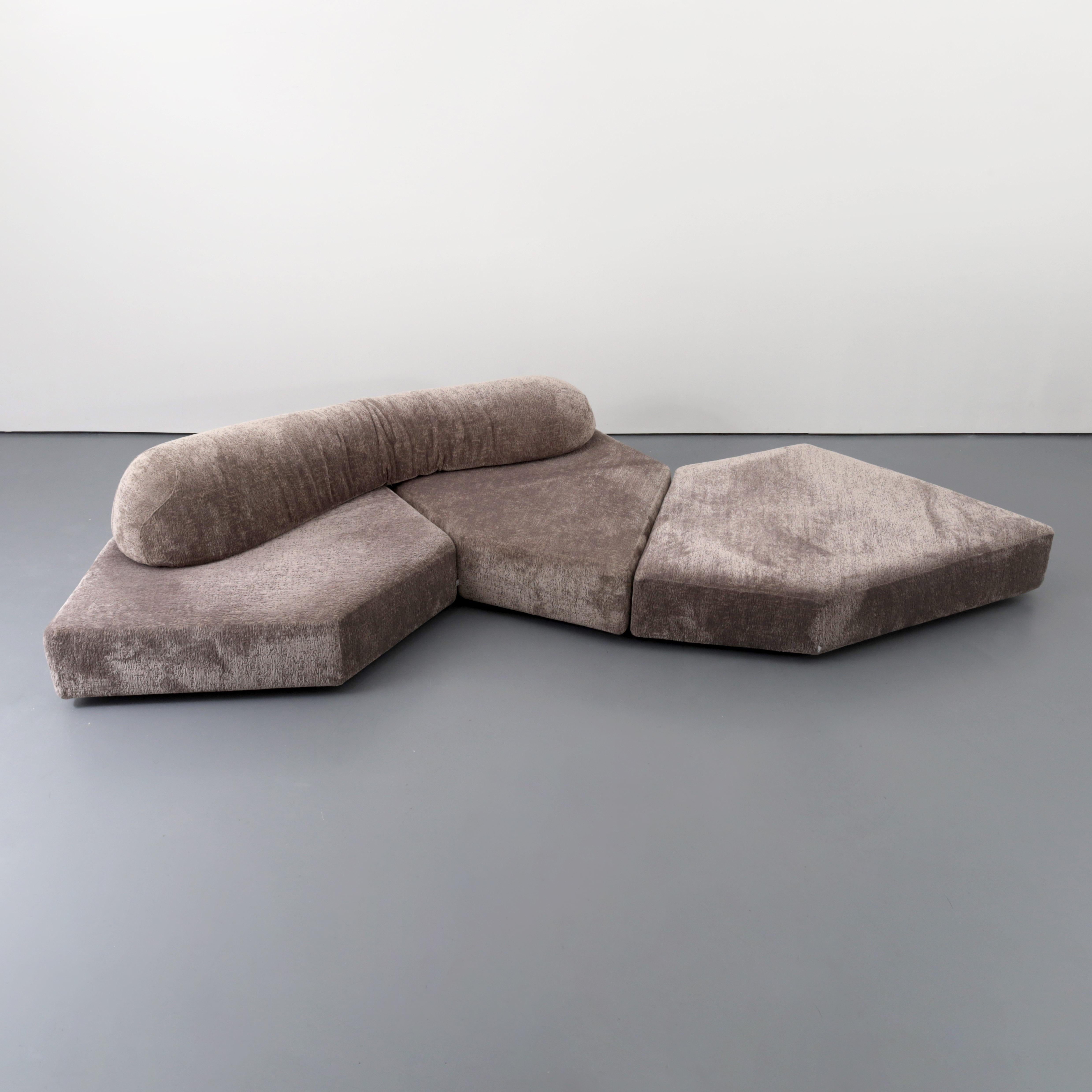 Large Francesco Binfare ON THE ROCKS Sectional Sofa, 4 Pcs. Moderno en venta