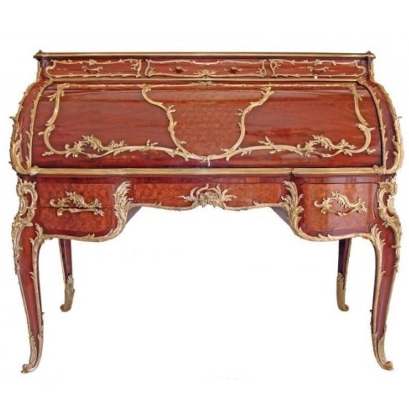 Grand et très beau bureau à cylindre Francois Linke
Français fin 19e-début 20e siècle
Bureau a cylindre, index numéro 393. Paris.
Parquetterie cubique en acajou et satin, écritoire coulissante en cuir bleu doré, une serrure a été enlevée pour