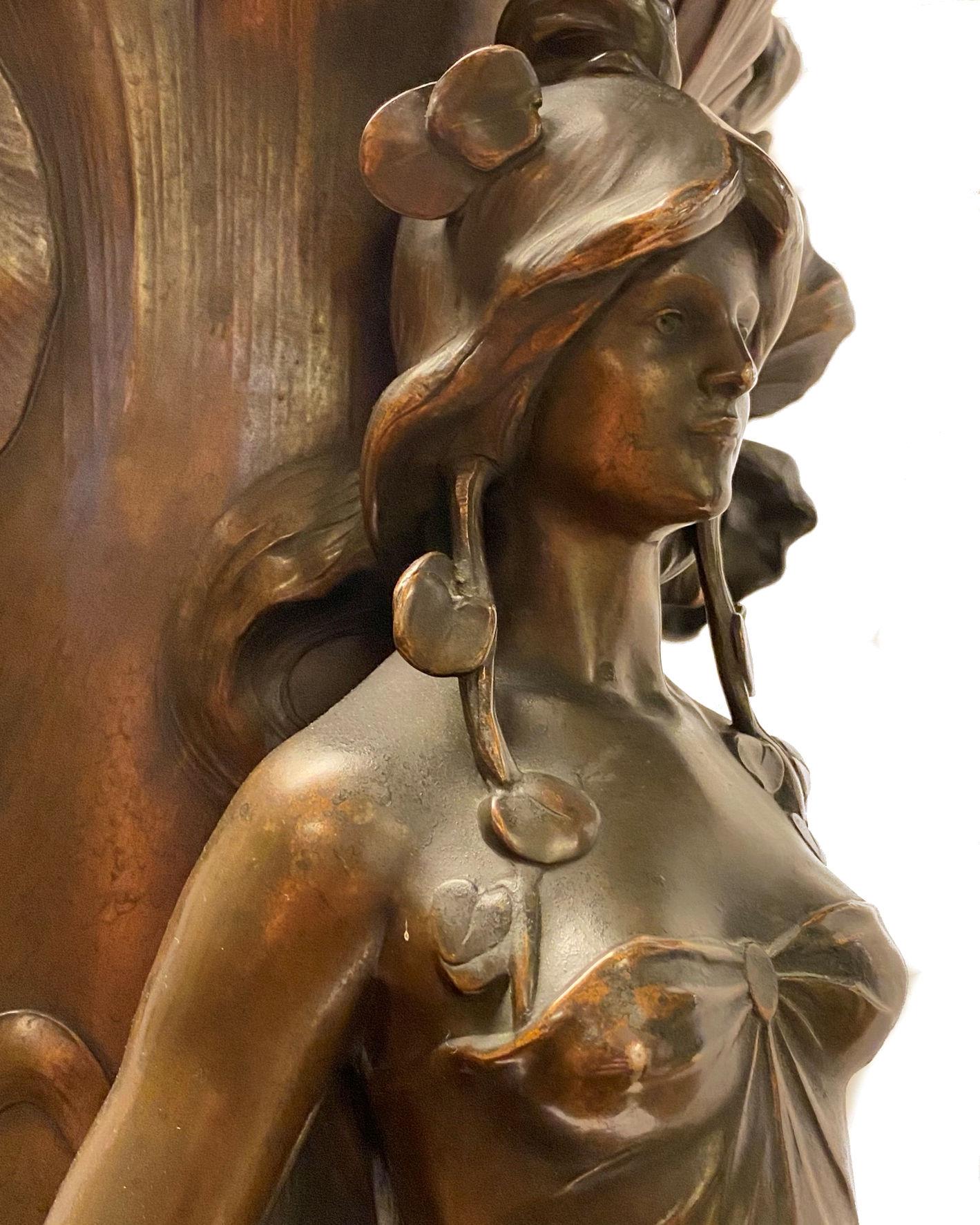 Gran jarrón de metal Art Nouveau François Moreau en venta 2