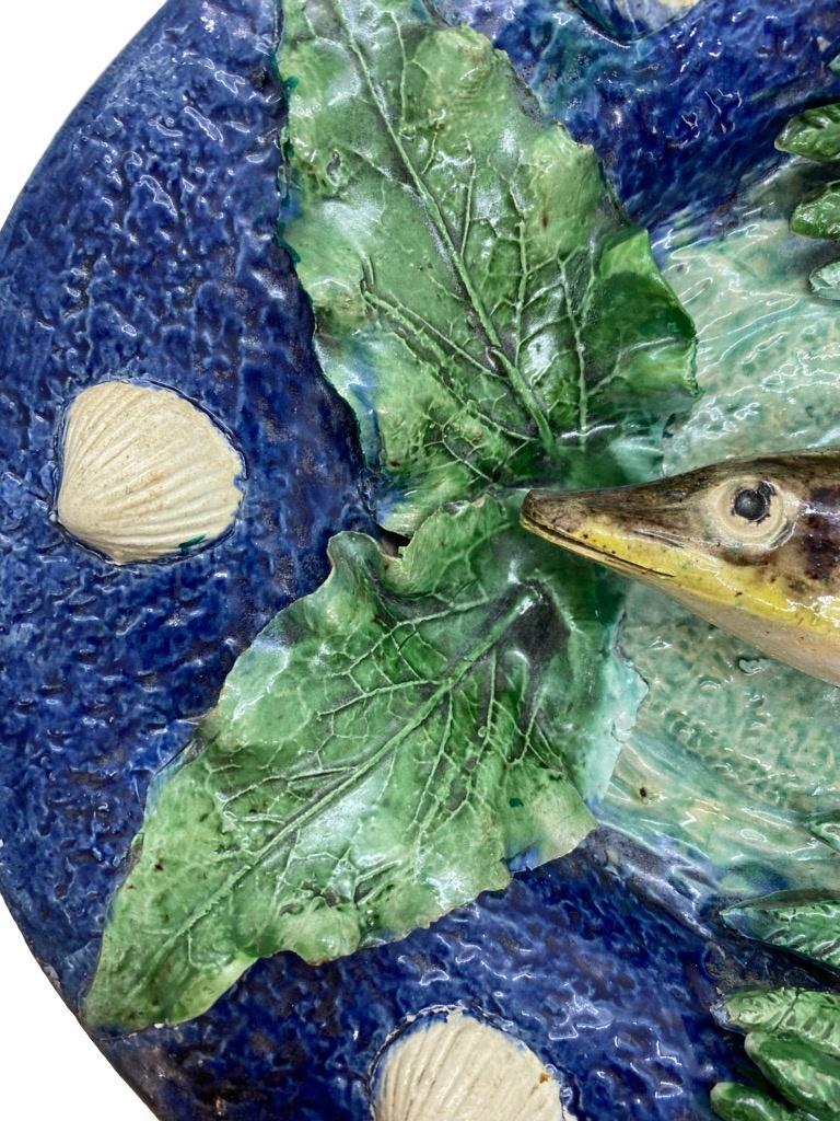 Large Franҫois Maurice Palissy Ware Majolica Trompe L'oeil Fish Plaque, 1880 In Good Condition For Sale In Banner Elk, NC