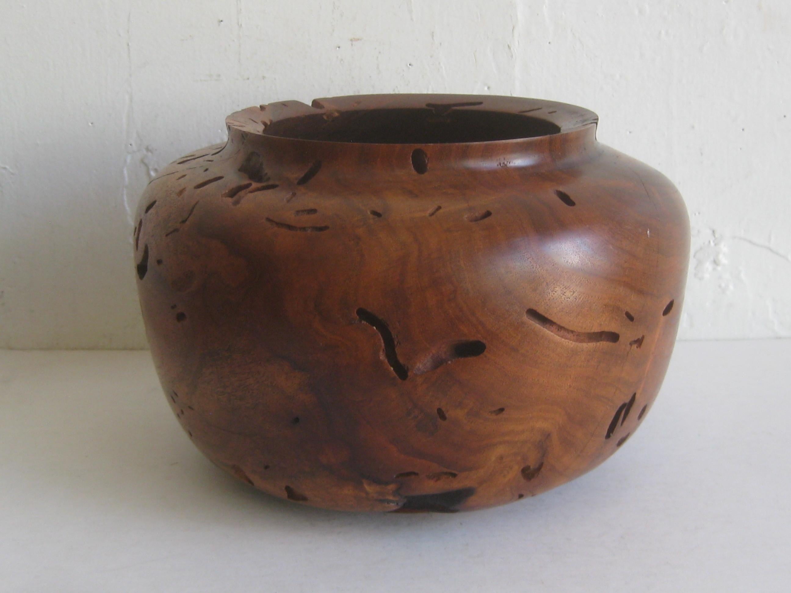 Large Freeform Mesquite Wood Organic Live Edge Bowl Vase by Norman Harrison In Excellent Condition For Sale In San Diego, CA