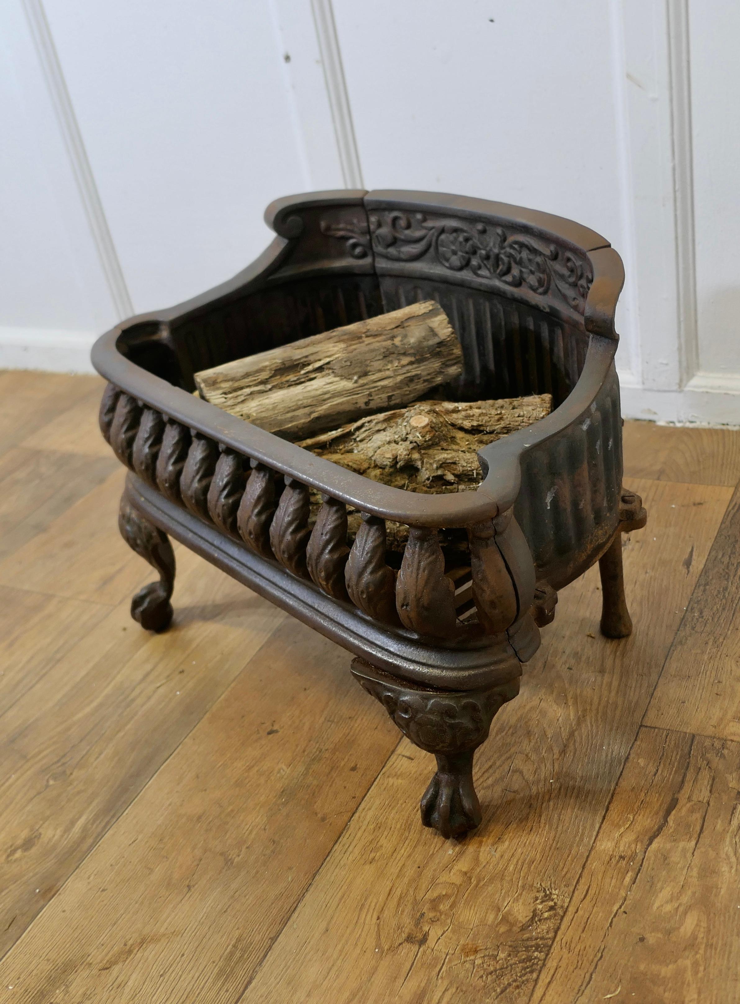 Large Free Standing Fire Grate with Swivel Action Opening For Sale 4