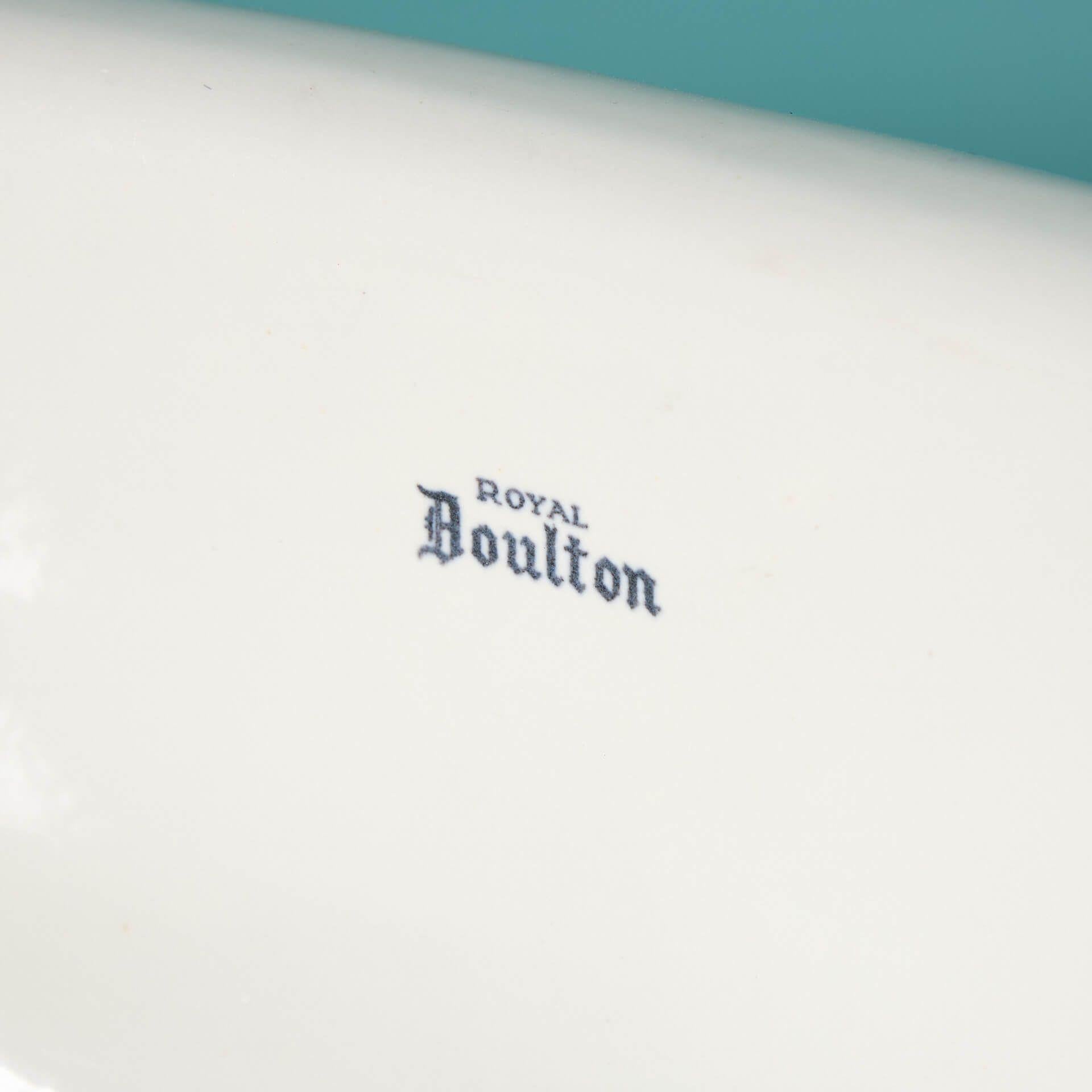 Fino al XVIII secolo Lavandino circolare freestanding grande di Royal Doulton in vendita