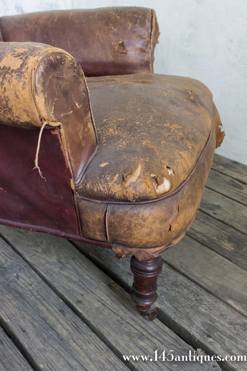 Large French 19th Century Leather Armchair For Sale 4