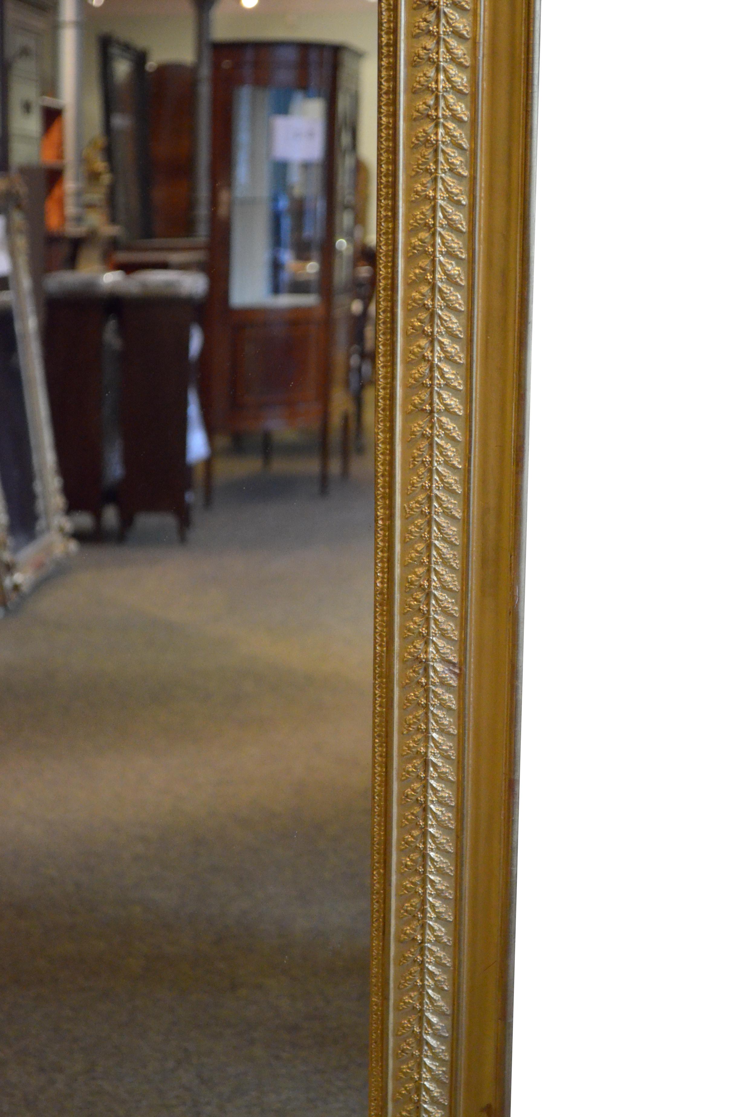 Große Französisch 19. Jahrhundert Antique Giltwood Wandspiegel H158cm im Angebot 2