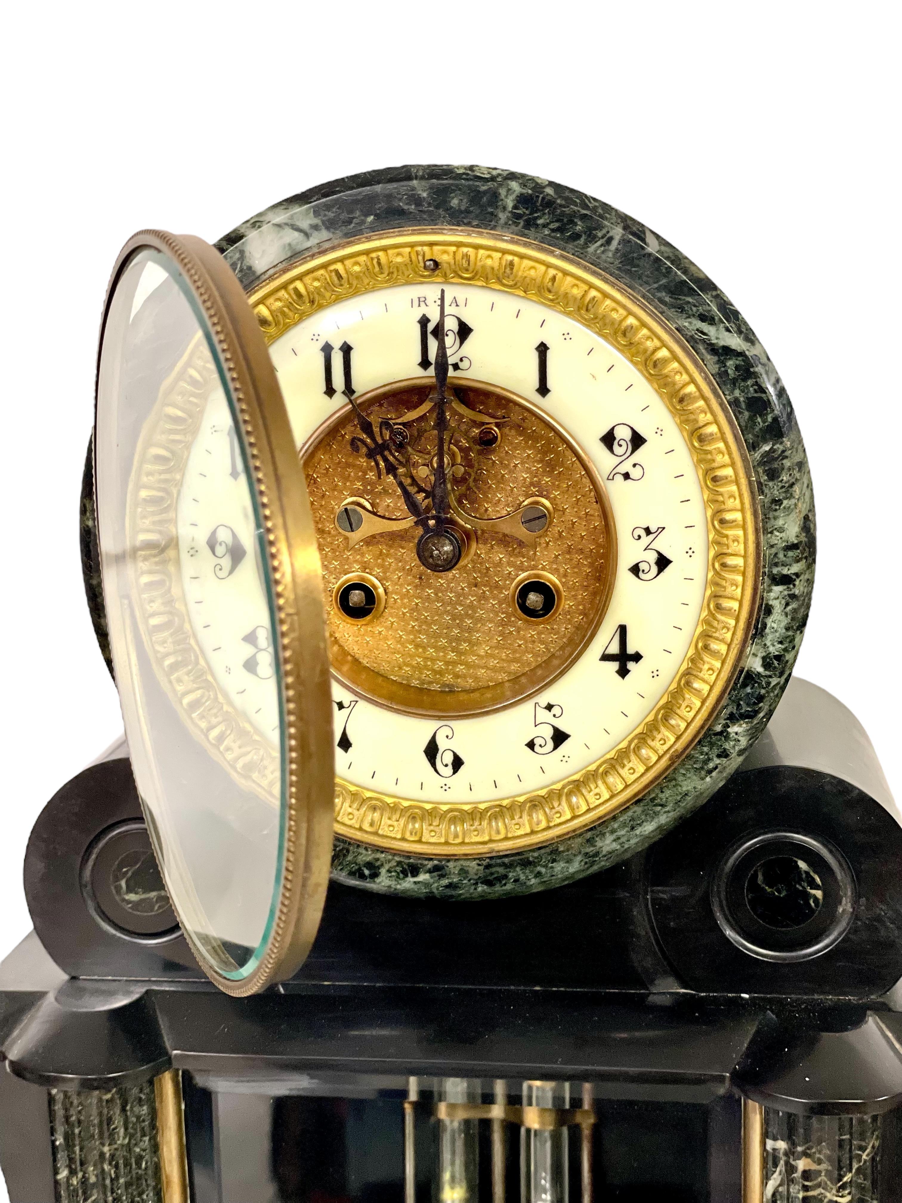 Large French 19th Century Black and Green Marble Clock Garniture In Good Condition For Sale In LA CIOTAT, FR