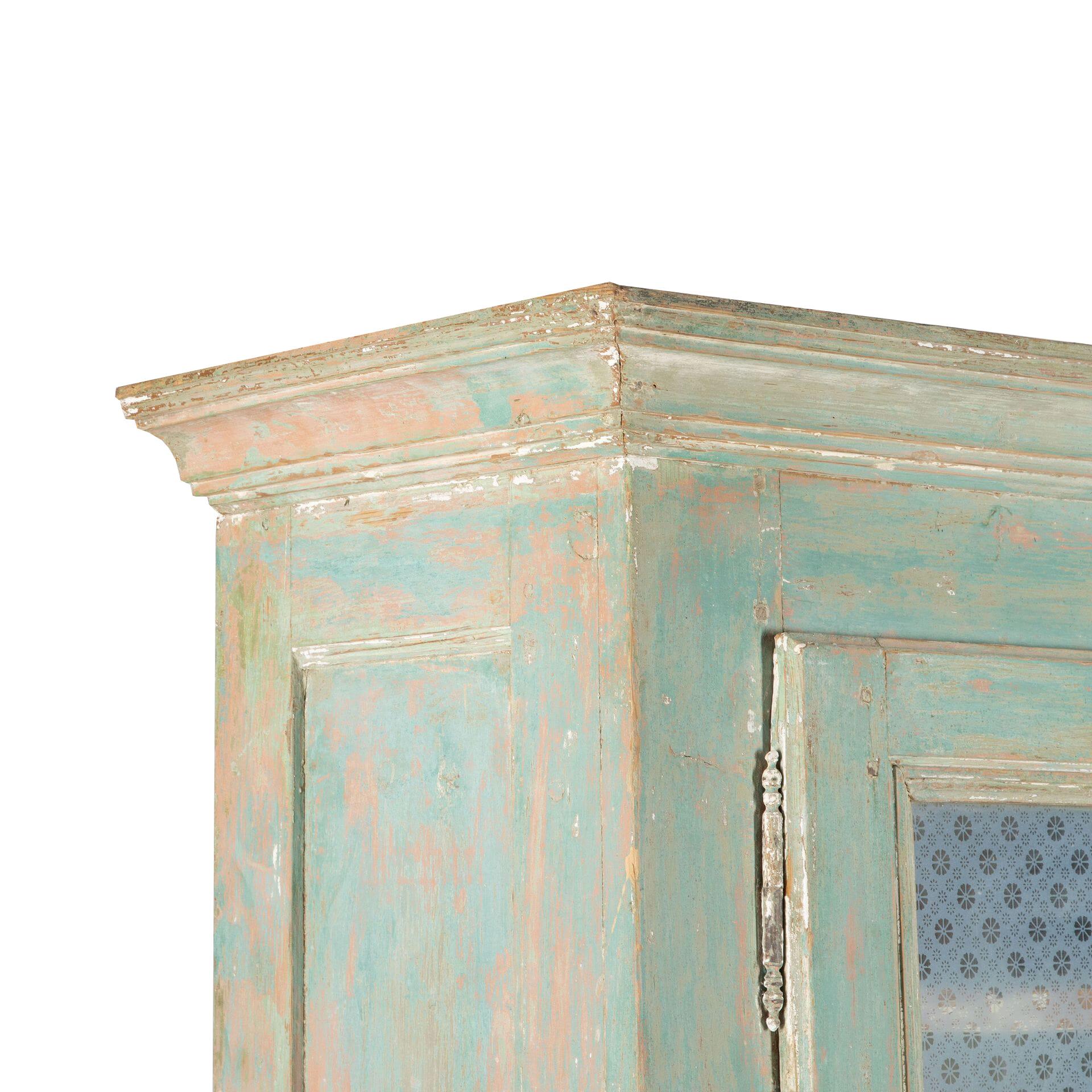 French 19th Century two part glazed cabinet.
The top section with glazed doors opening to use full storage; Below two further doors opening to storage.