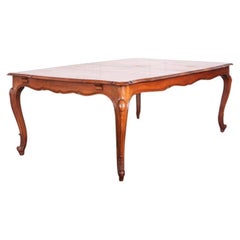 Grande table de salle à manger française du 19ème siècle de style Louis XV