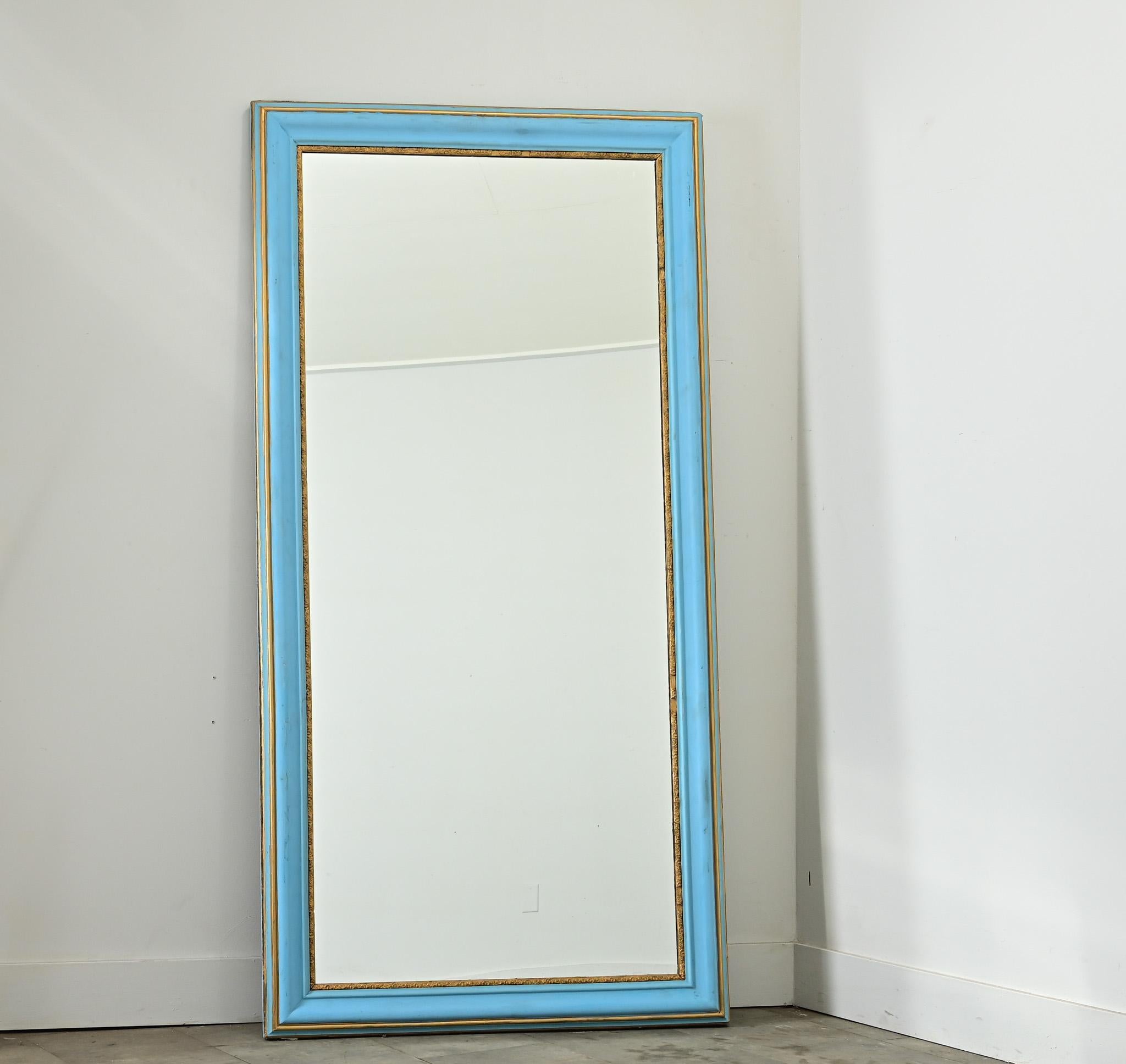 Altro Grande specchio francese del XIX secolo con vernice blu recente in vendita