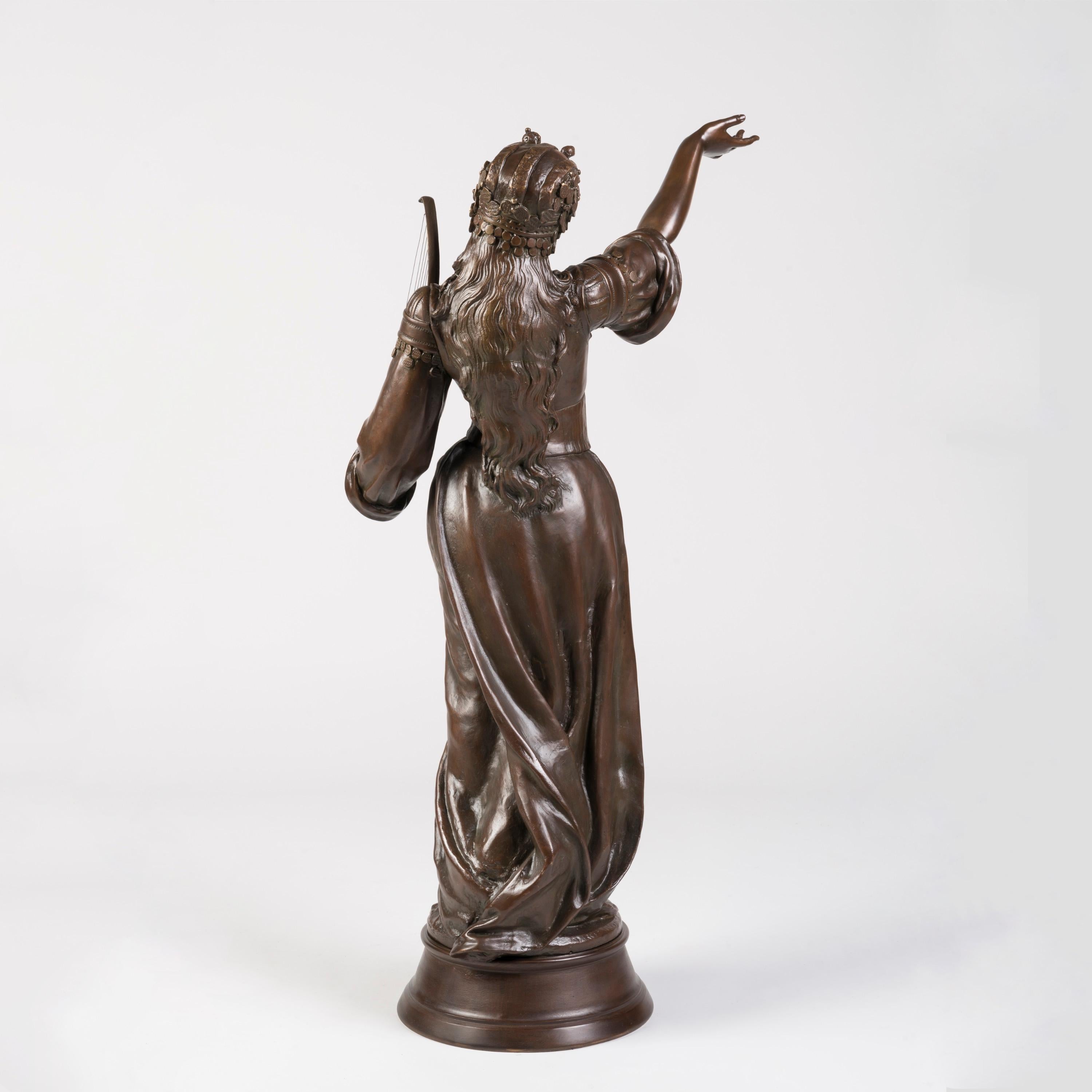 Bronzo Grande scultura in bronzo patinato francese del XIX secolo raffigurante Salammbô di Marcel Début in vendita